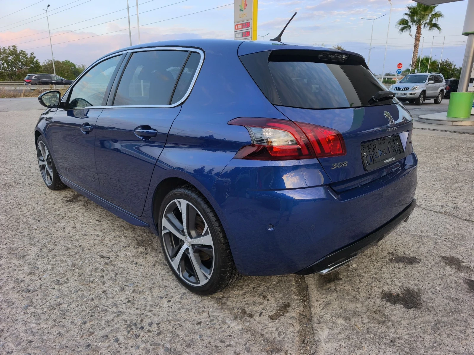 Peugeot 308 1.6HDI  FACE GT LINE FULL LED PANORAMA  - изображение 6
