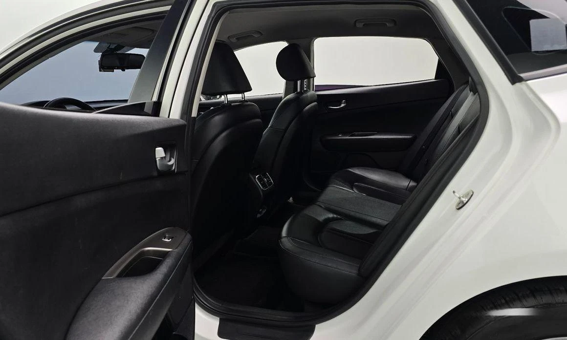 Kia K5 | Mobile.bg   13