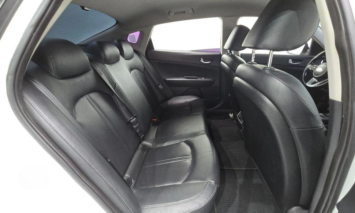 Kia K5 | Mobile.bg   12