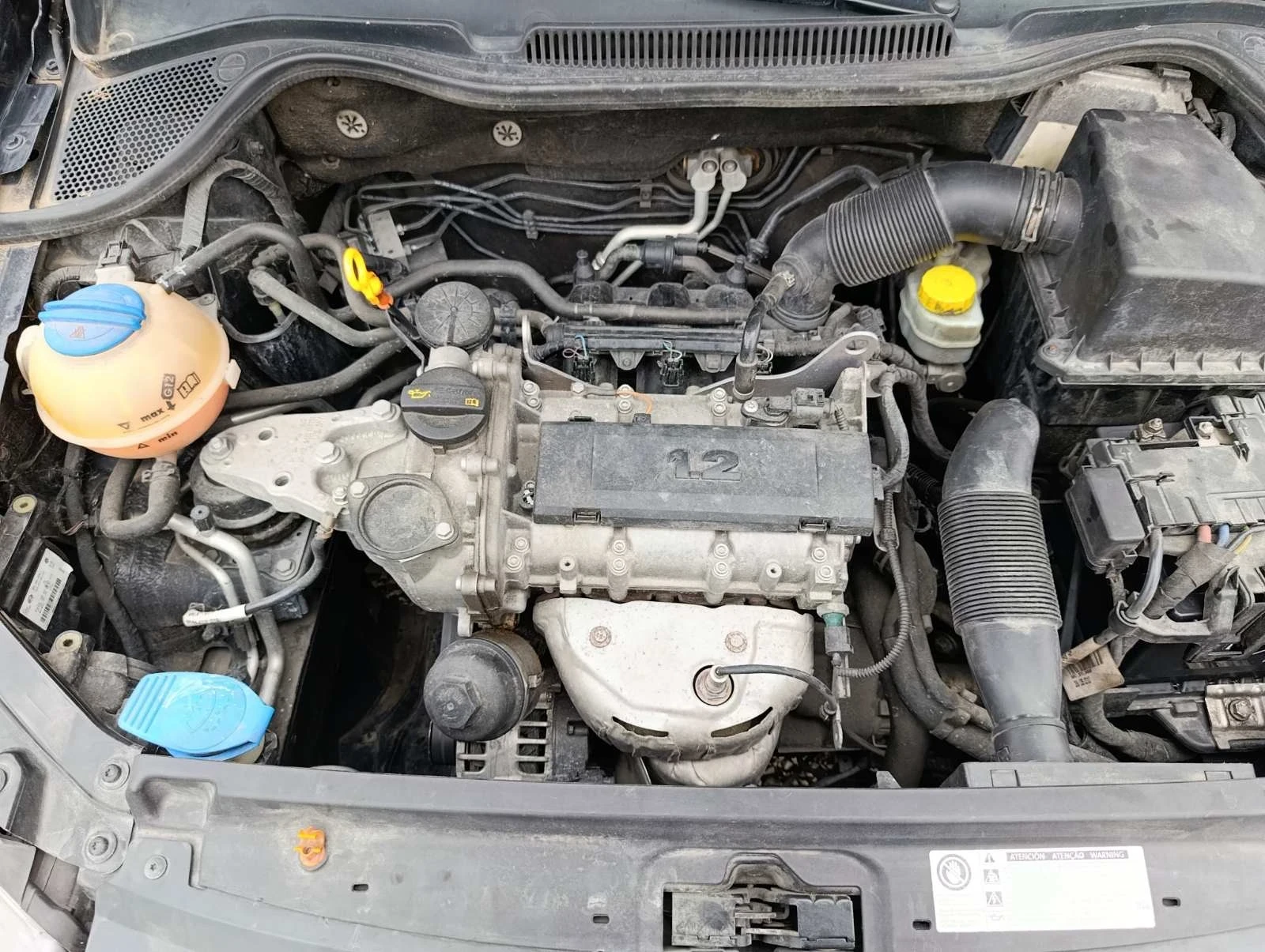 VW Polo 1.2i 70k.c. * Kamera * Bluetooth * AC | Mobile.bg   15