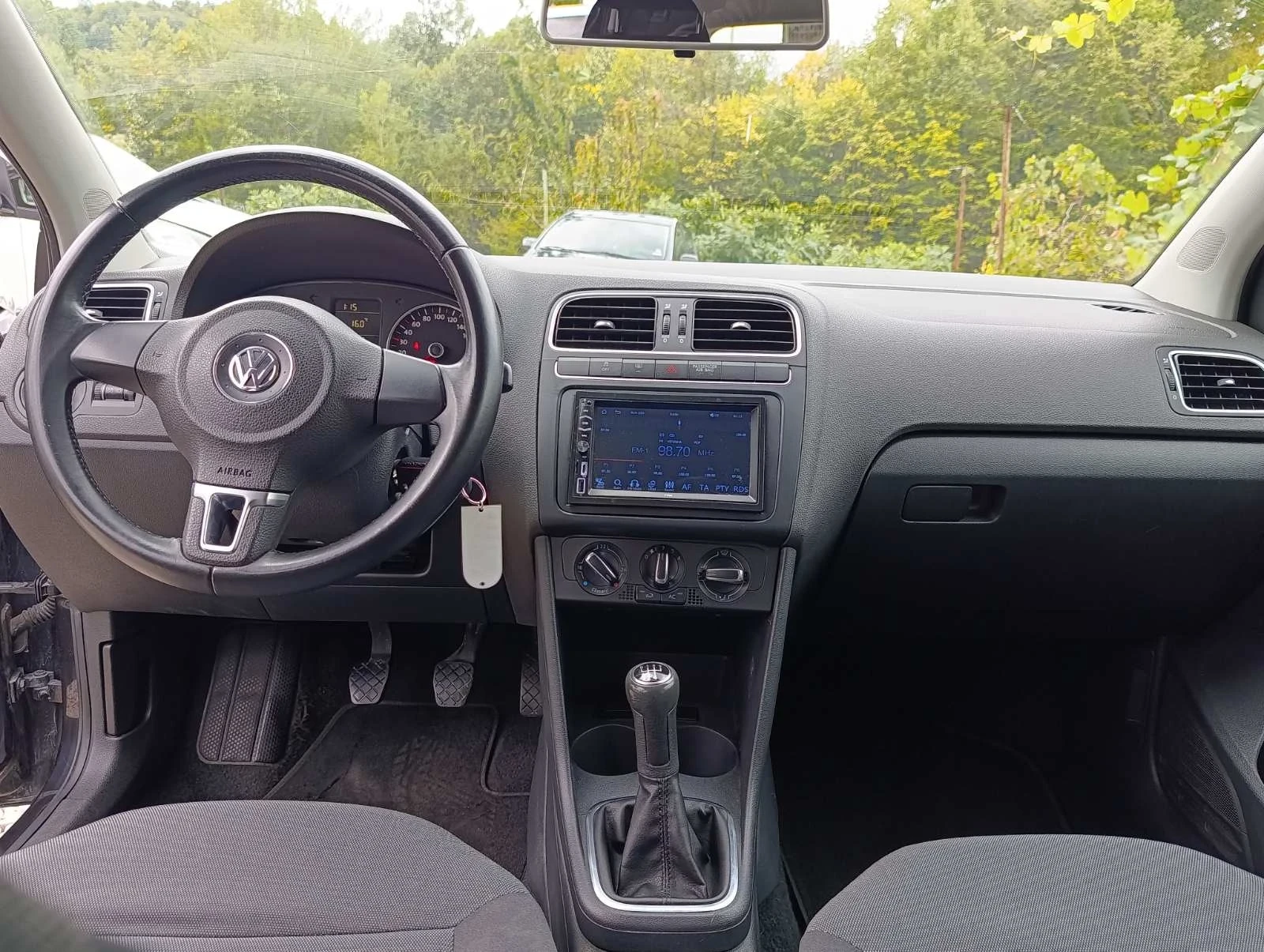 VW Polo 1.2i 70k.c. * Kamera * Bluetooth * AC | Mobile.bg   13