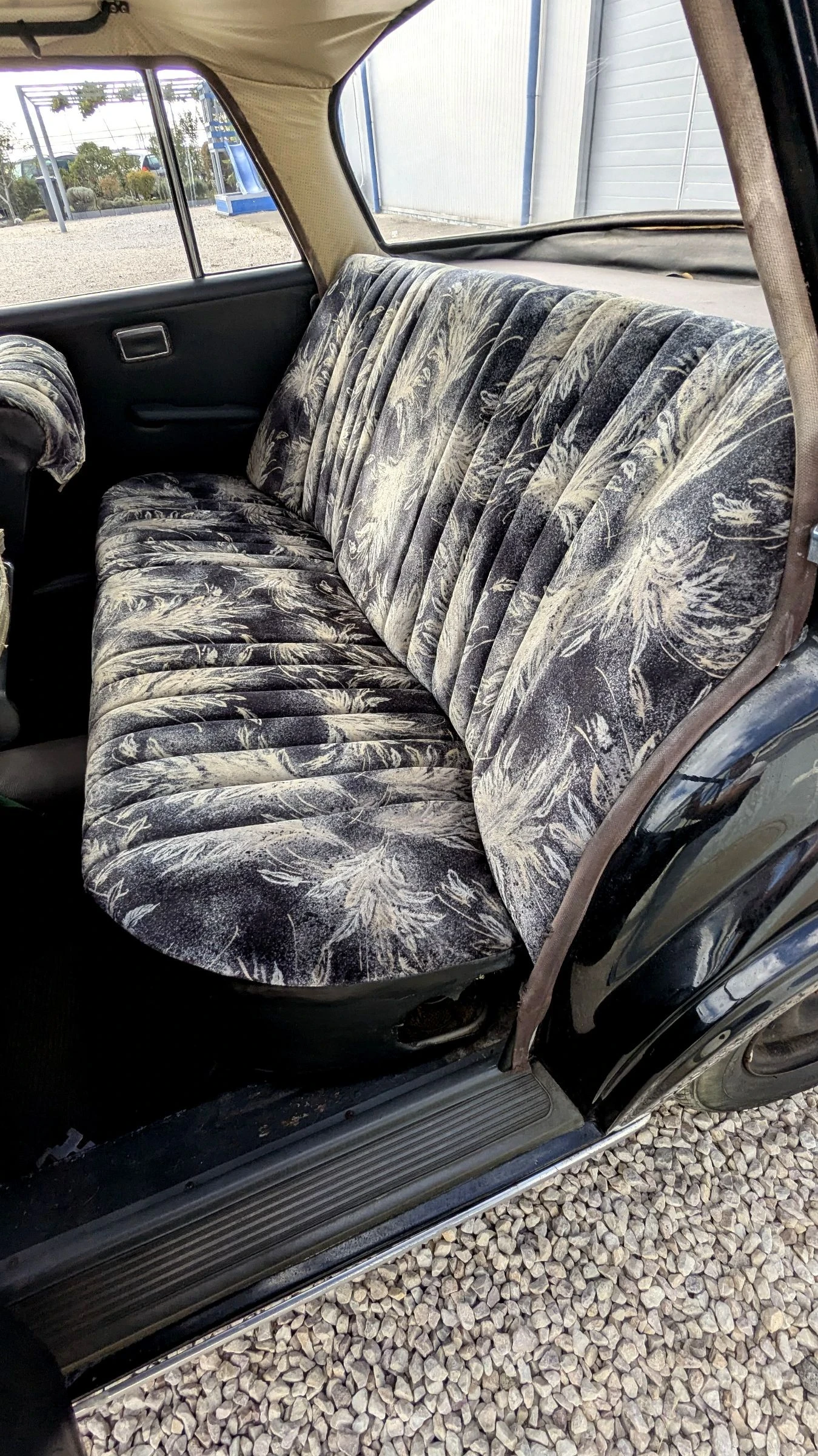 Mercedes-Benz 220 S W111 | Mobile.bg   13