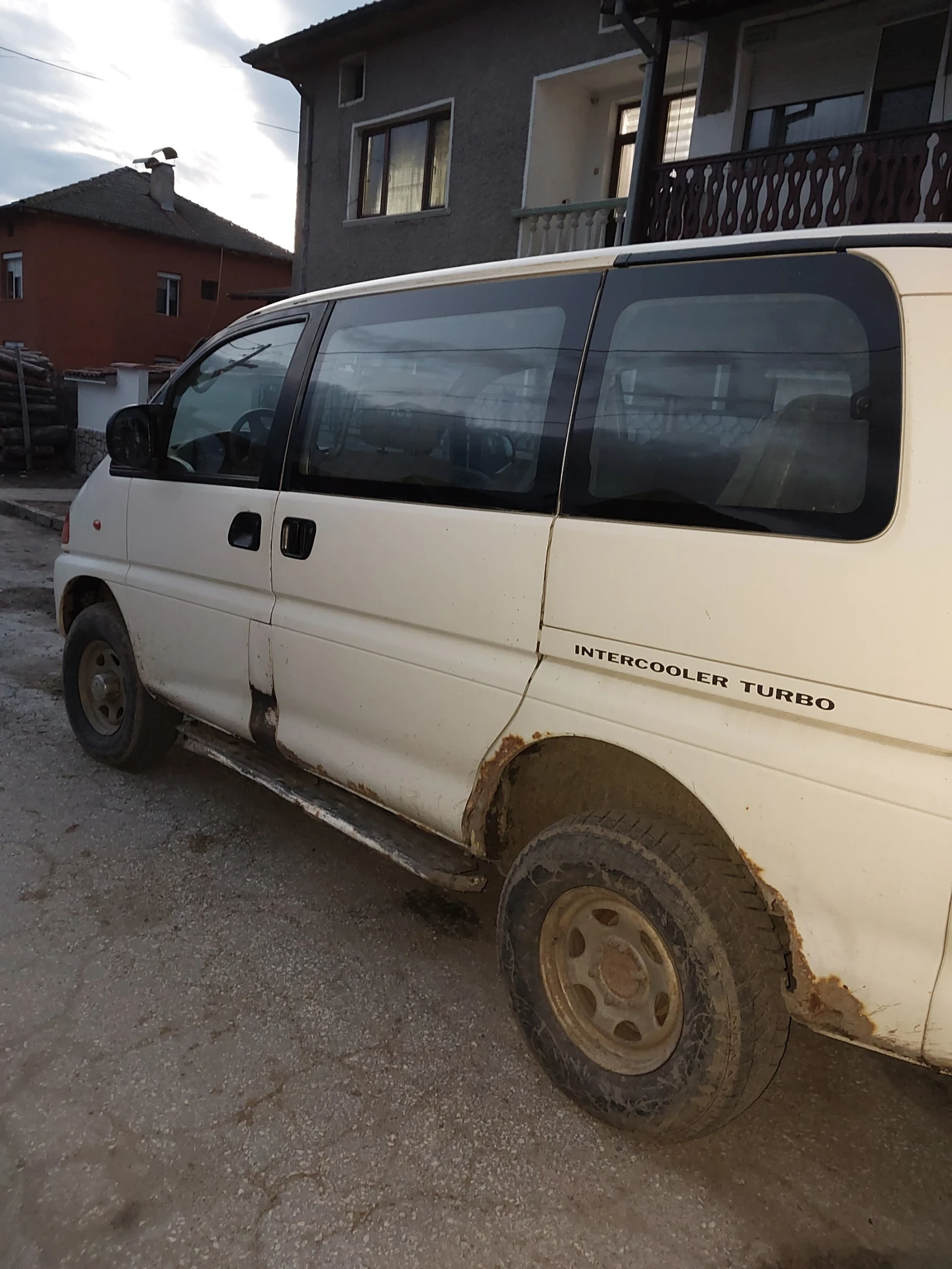 Mitsubishi Space gear | Mobile.bg   3