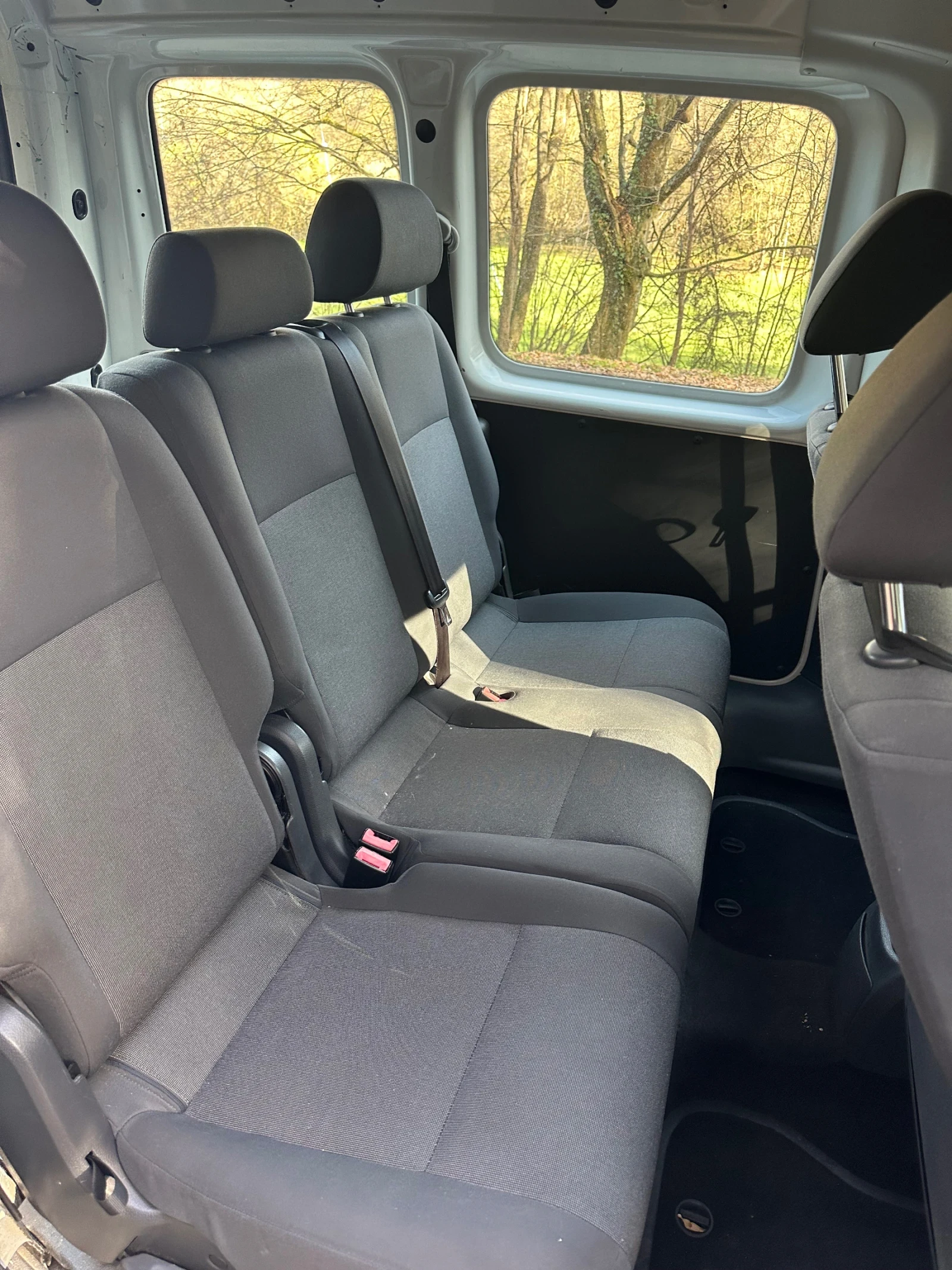 VW Caddy 1.6 TDI  | Mobile.bg � ����������� 4