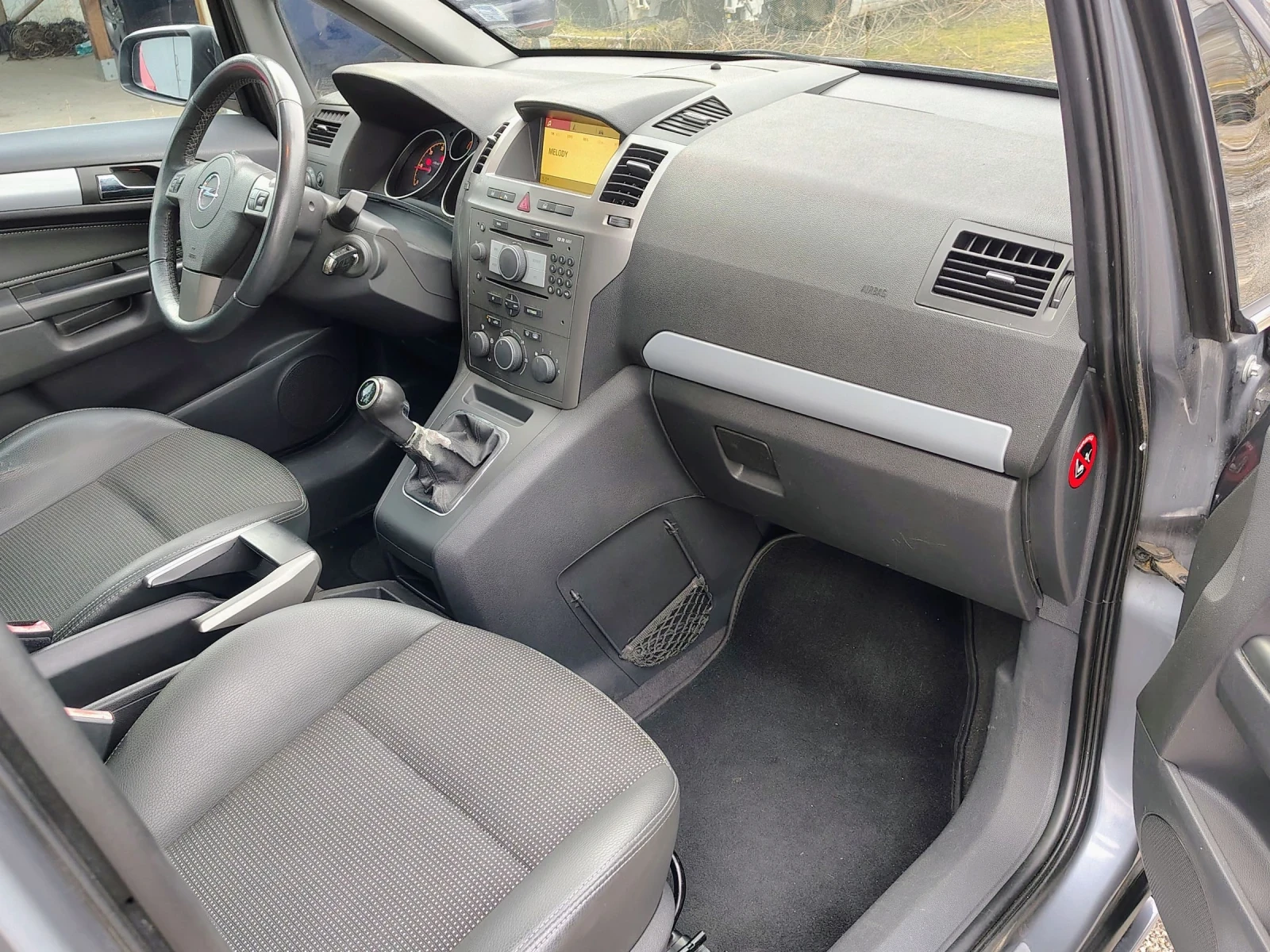 Opel Zafira 1.9/150�.�./6+ 1����� | Mobile.bg � ����������� 12