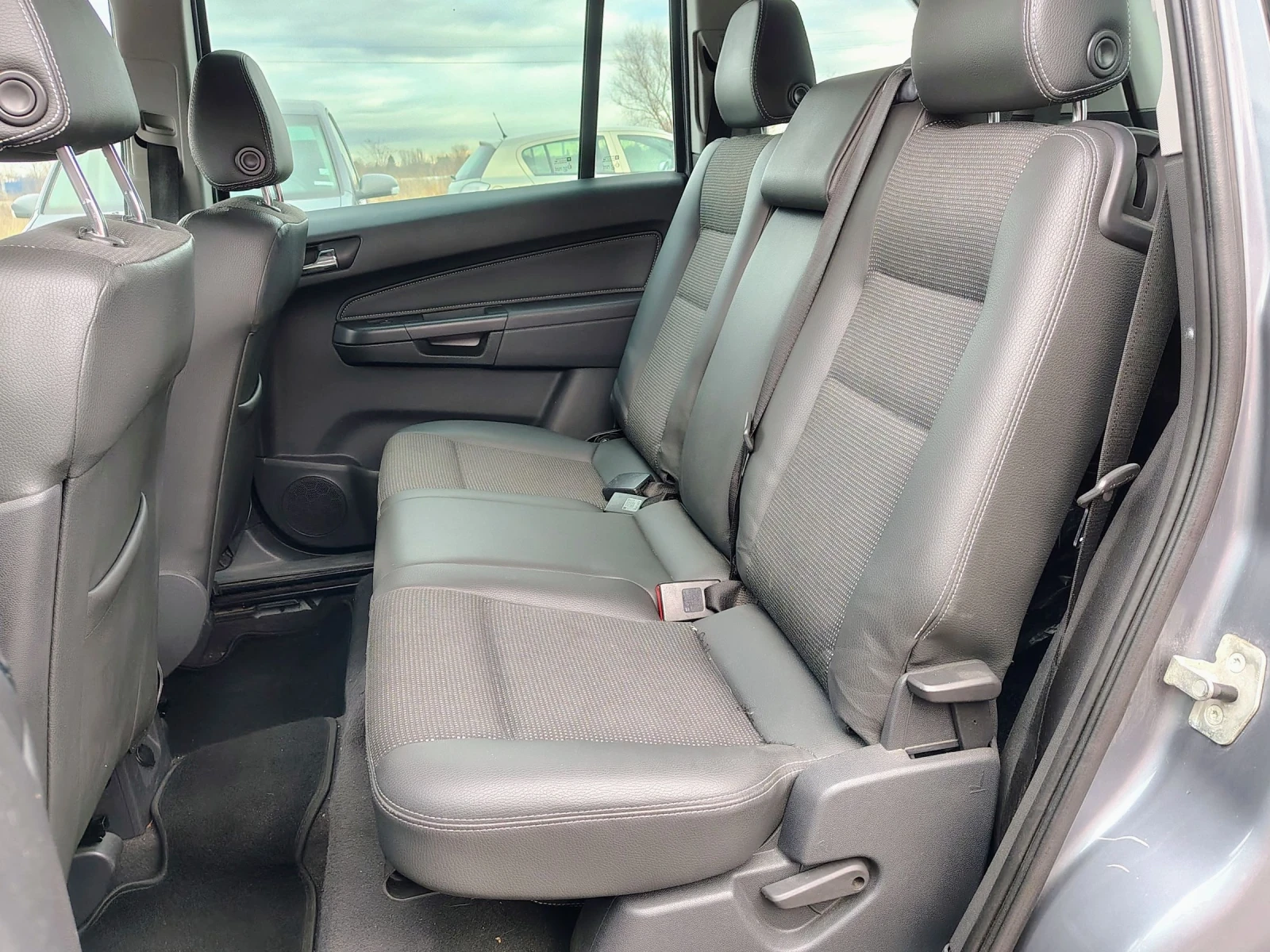 Opel Zafira 1.9/150�.�./6+ 1����� | Mobile.bg � ����������� 13