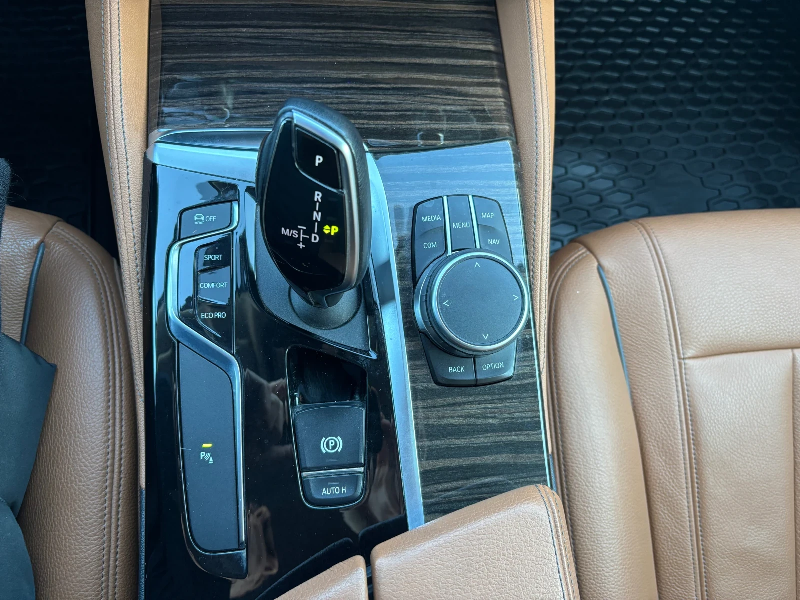 BMW 530 X drive G 30 265 k.c. Digital  cockpit Top/LUXURI | Mobile.bg � ����������� 11