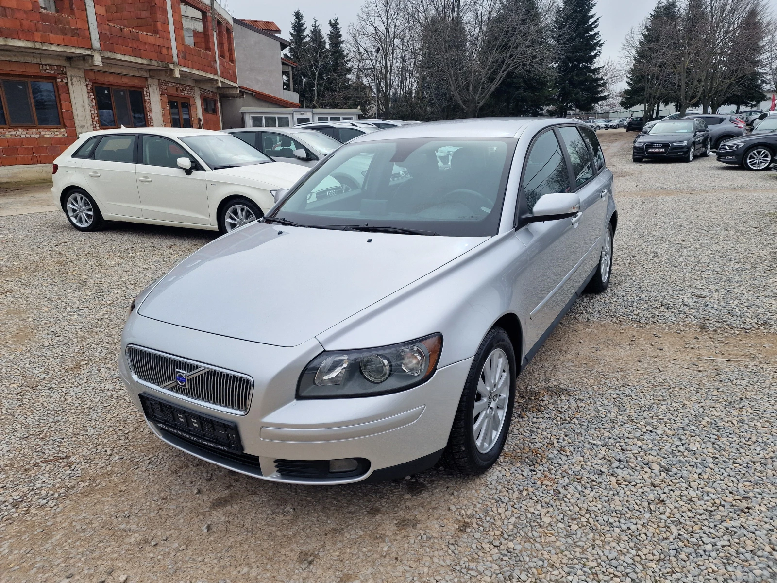Volvo V50 2.4i-170k.s-NAVI | Mobile.bg � ����������� 1