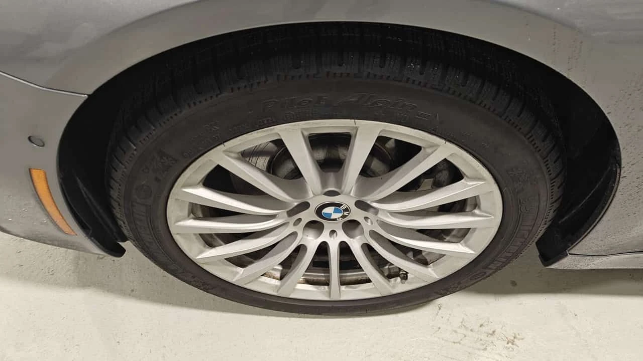 BMW 540 i xDrive/H K/ШИБИДАХ/360/HUD/ГУМИ+ ДЖАНТИ/ОТ BMW, снимка 8 - Автомобили и джипове - 53990659