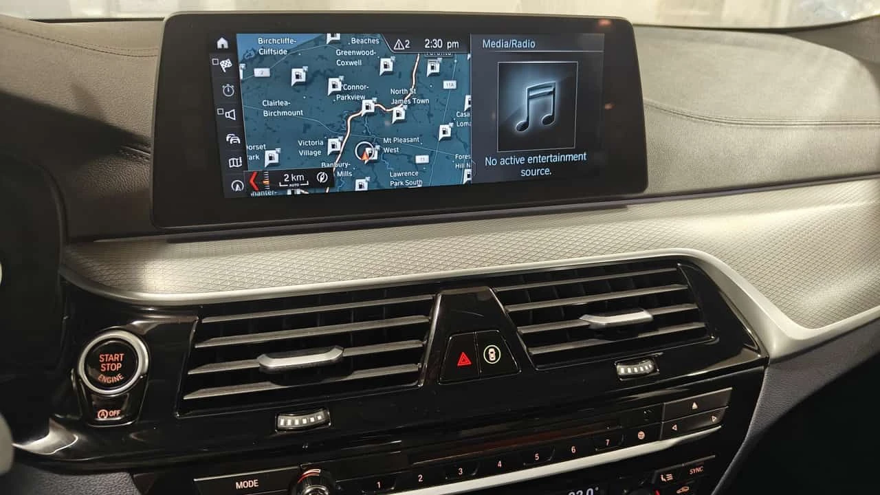 BMW 540 i xDrive/H K/ШИБИДАХ/360/HUD/ГУМИ+ ДЖАНТИ/ОТ BMW, снимка 16 - Автомобили и джипове - 53990659