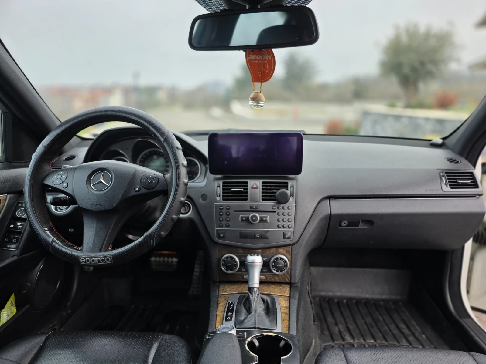 Mercedes-Benz C 300 W204, снимка 9 - Автомобили и джипове - 54056696