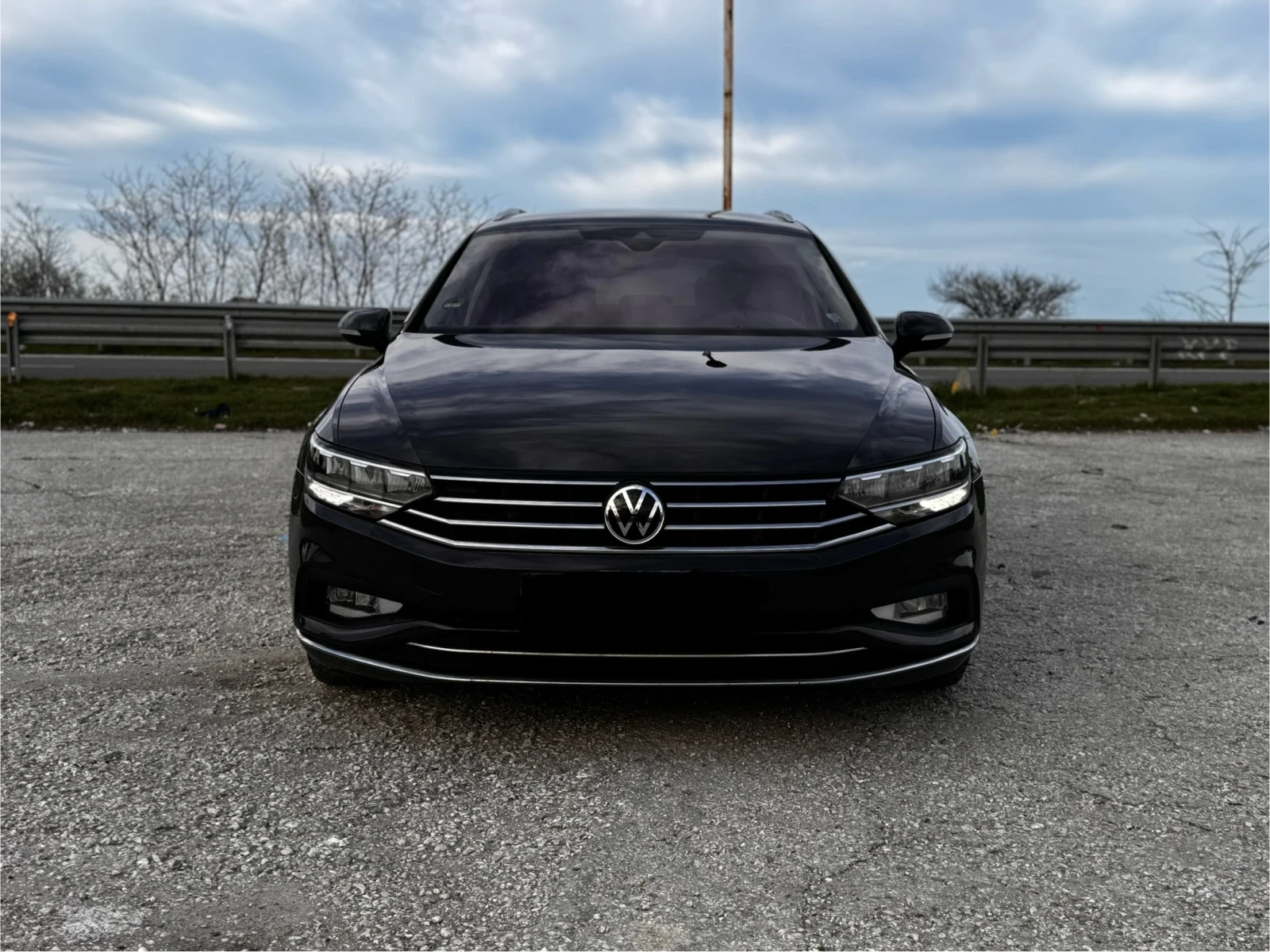 VW Passat 2.0TDI 190 к.с. HIGHLINE, снимка 5 - Автомобили и джипове - 54147640