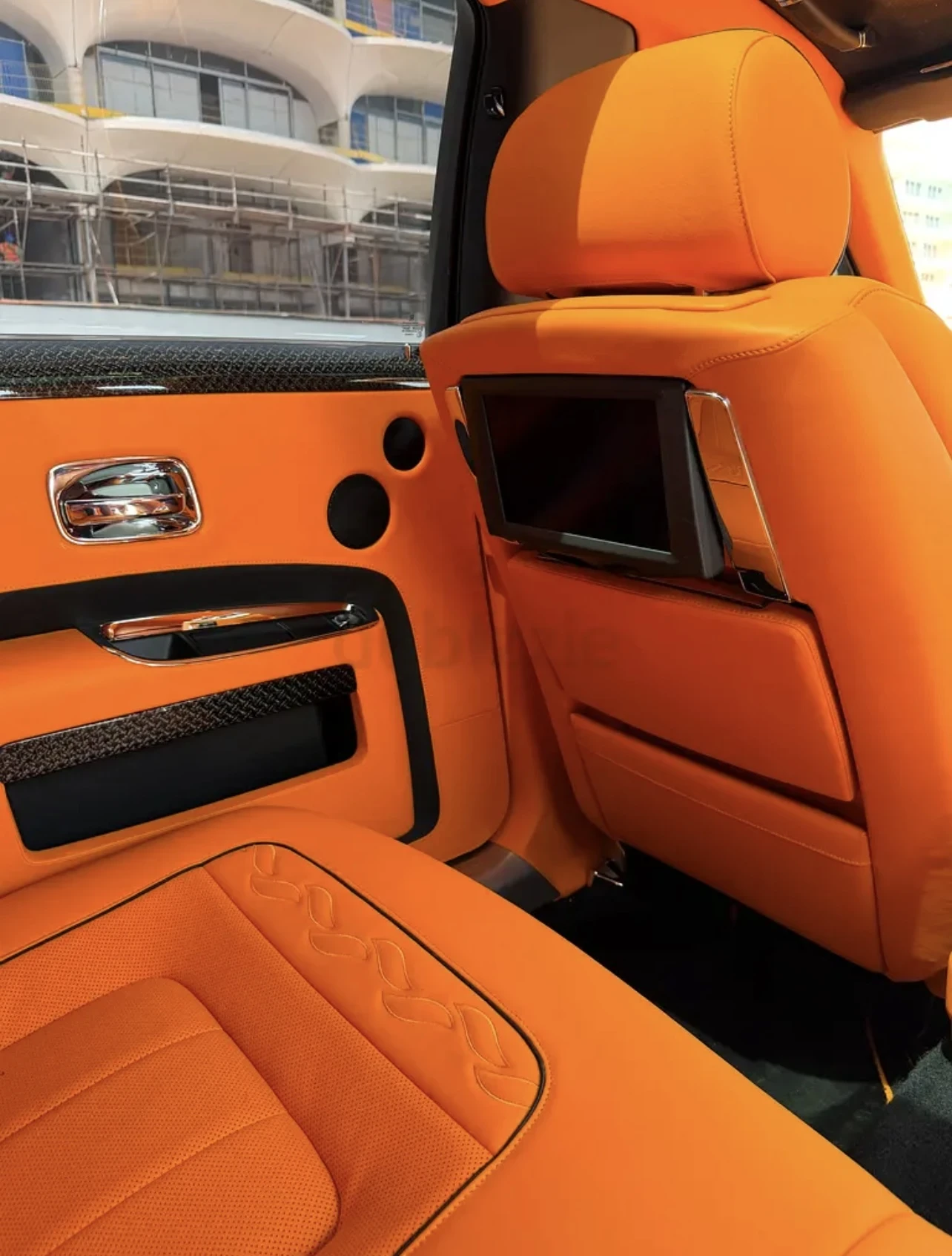 Rolls-Royce Ghost  2019 Facelift | Black Badge | Harmn Kardon, снимка 12 - Автомобили и джипове - 54270303