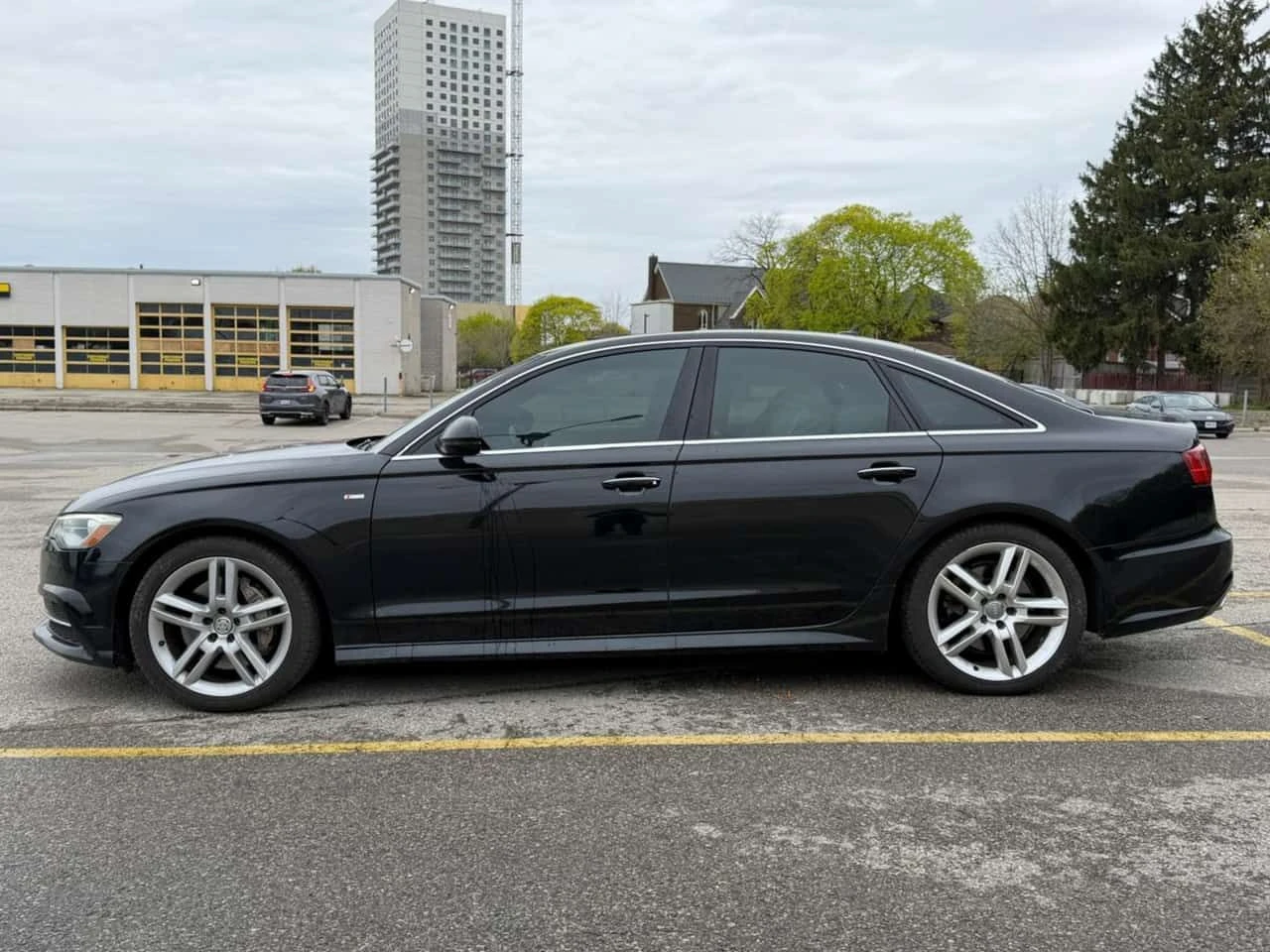 Audi A6 * 2.0T* АВТОКРЕИТ БЕЗ ПЪРВОНАЧАЛНА ВНОСКА* , снимка 2 - Автомобили и джипове - 54920734