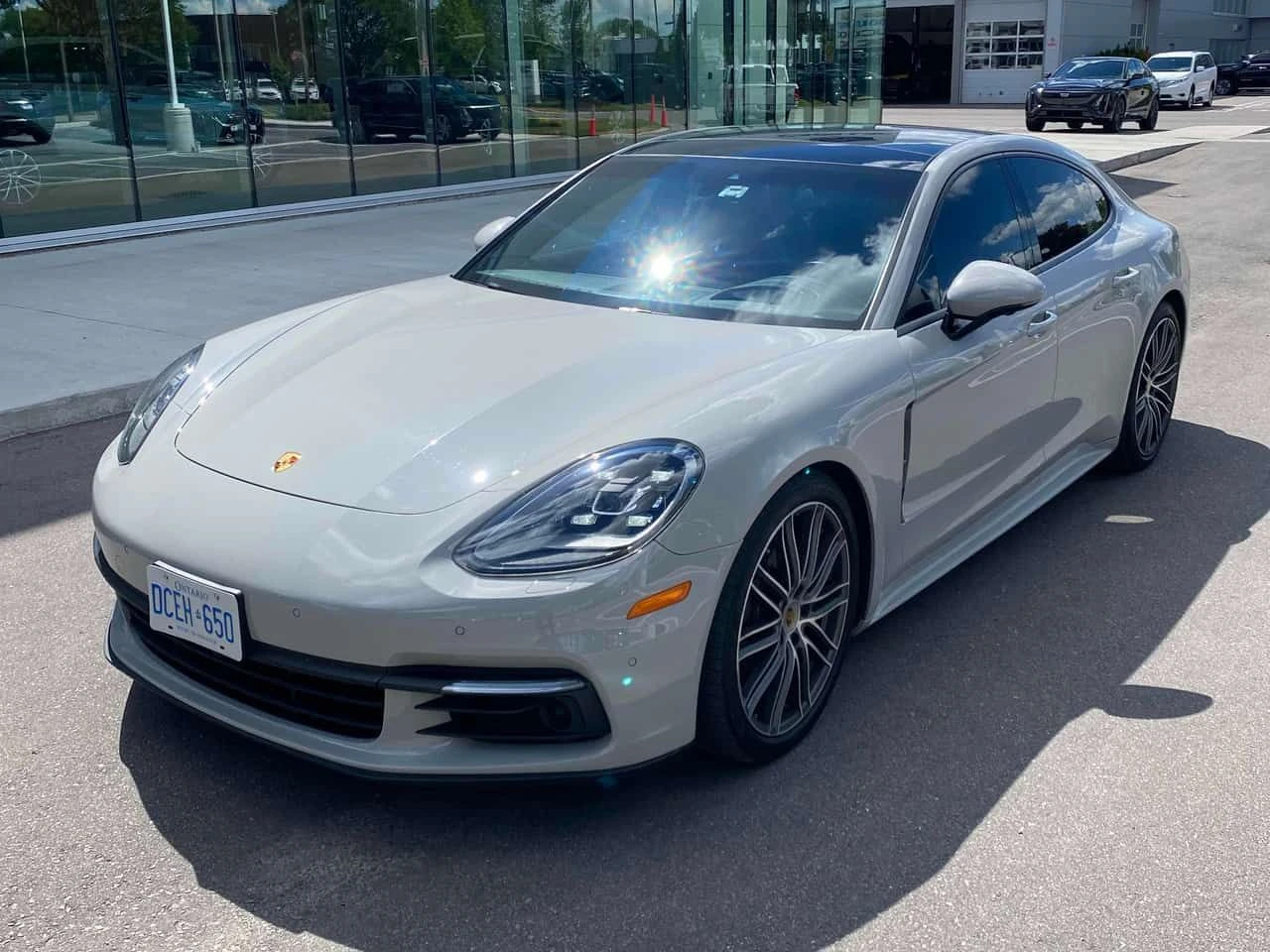 Porsche Panamera | CARFAX | ПОДГРЕВ | ОБДУХВАНЕ | 360 | 