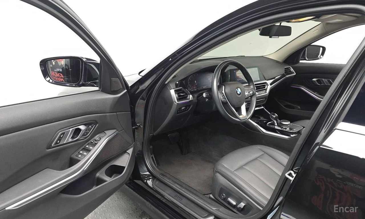 BMW 320 i ПОДГРЕВ* HEAD-UP* КАМЕРА* ШИБИДАХ* КРАЙНА ЦЕНА* , снимка 6 - Автомобили и джипове - 55031367