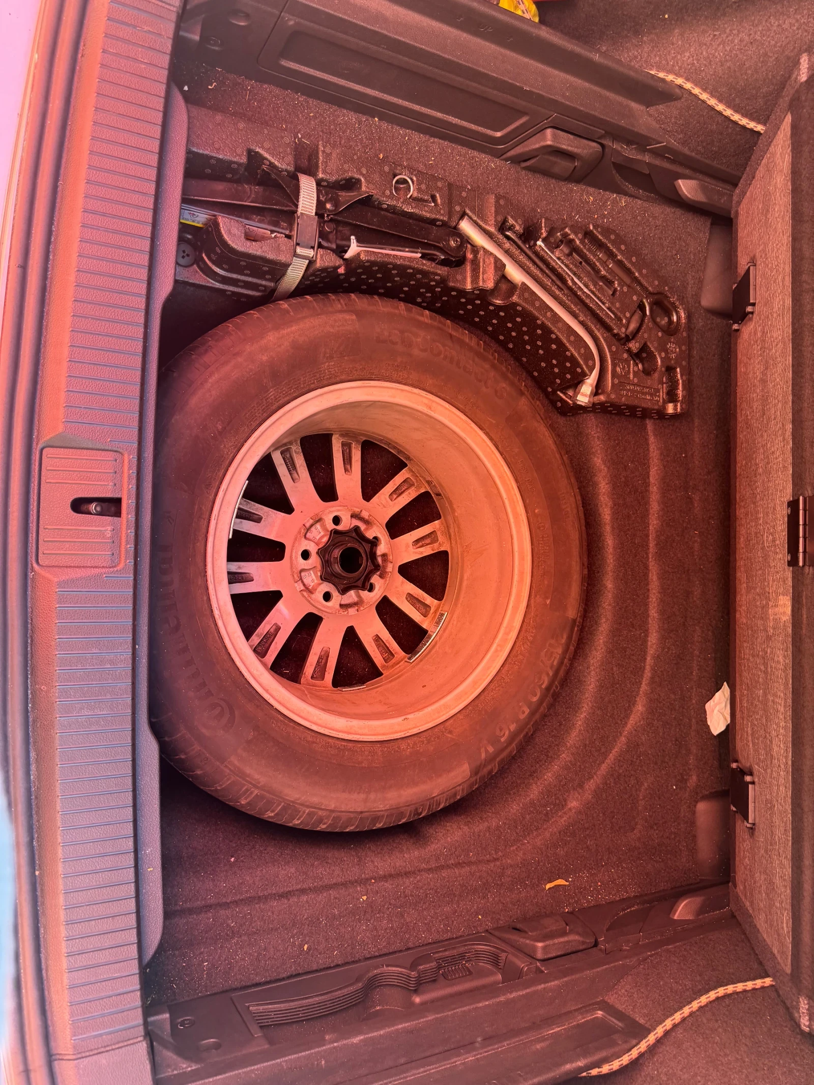 VW Passat, снимка 7 - Автомобили и джипове - 55550493