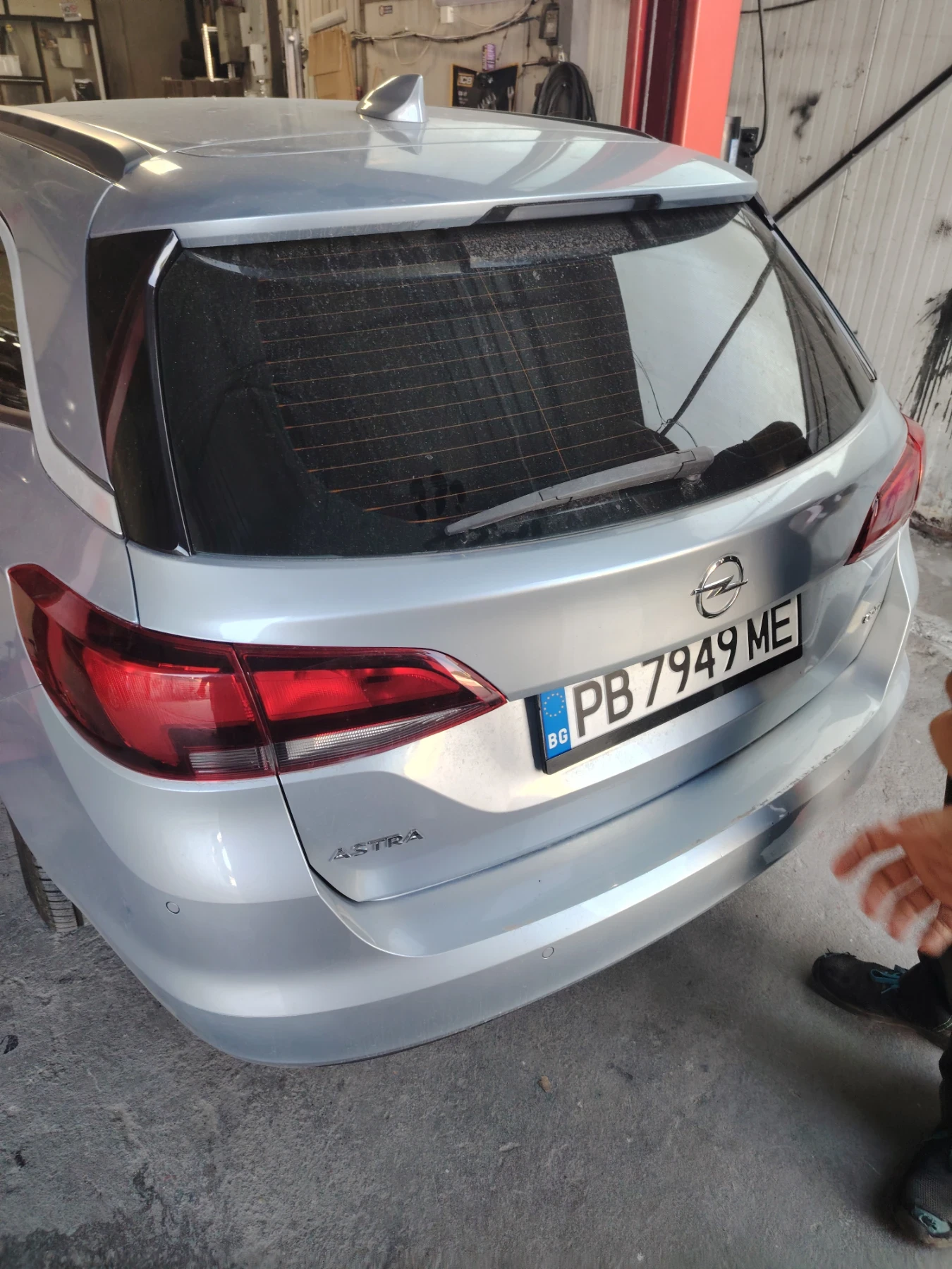 Opel Astra 1.6, снимка 2 - Автомобили и джипове - 56113567