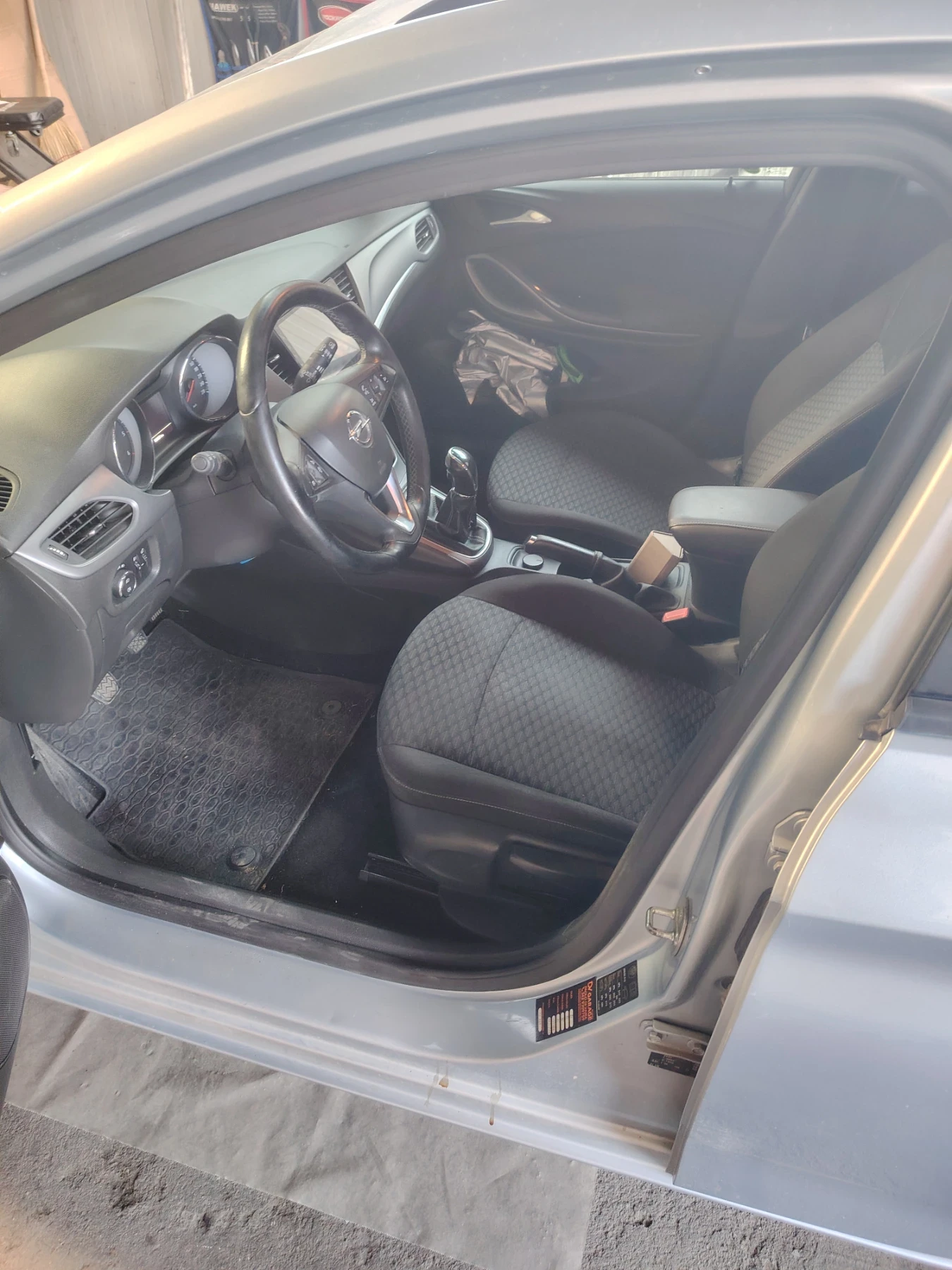Opel Astra 1.6, снимка 3 - Автомобили и джипове - 56113567