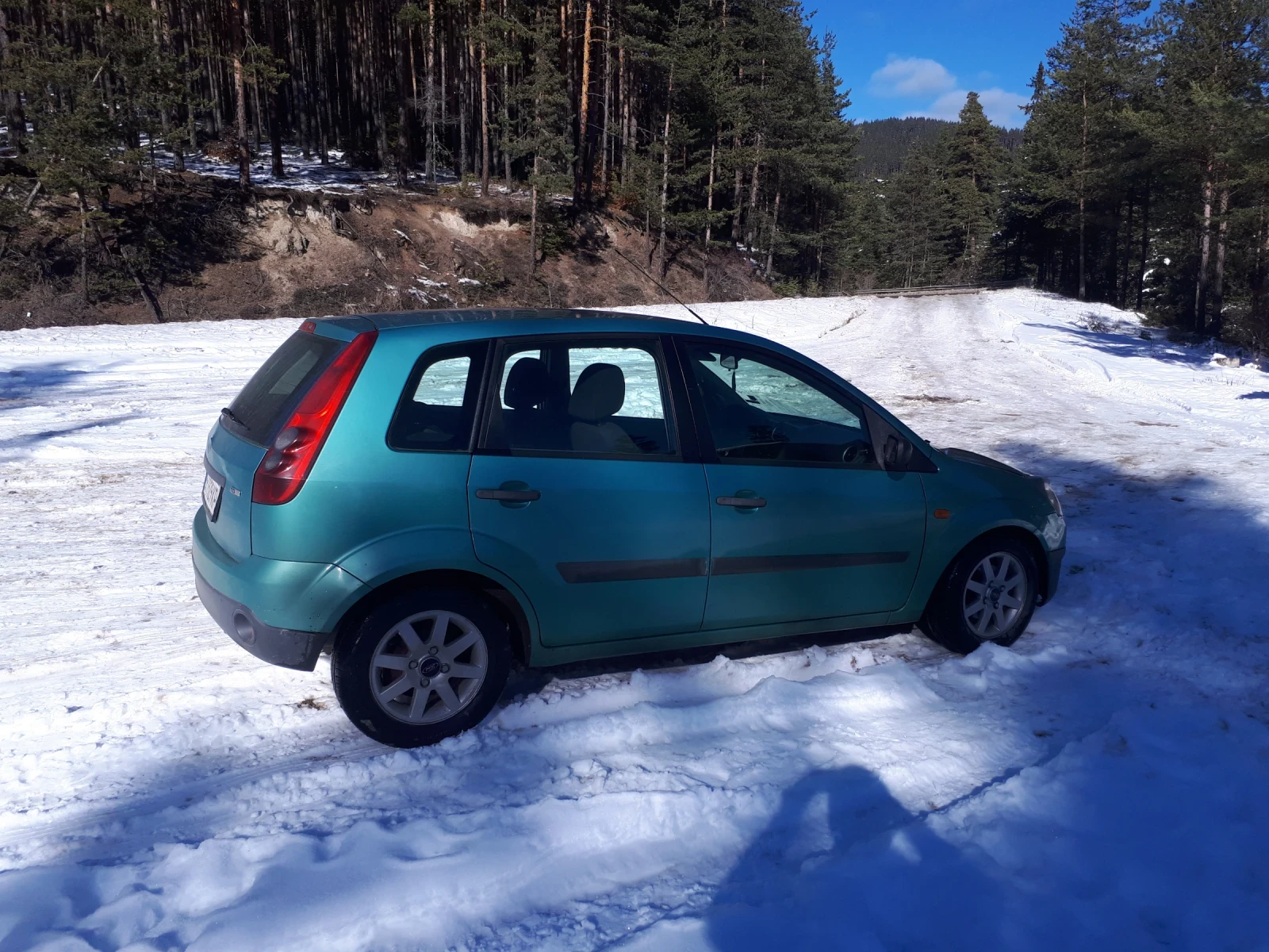 Ford Fiesta, снимка 2 - Автомобили и джипове - 56273879