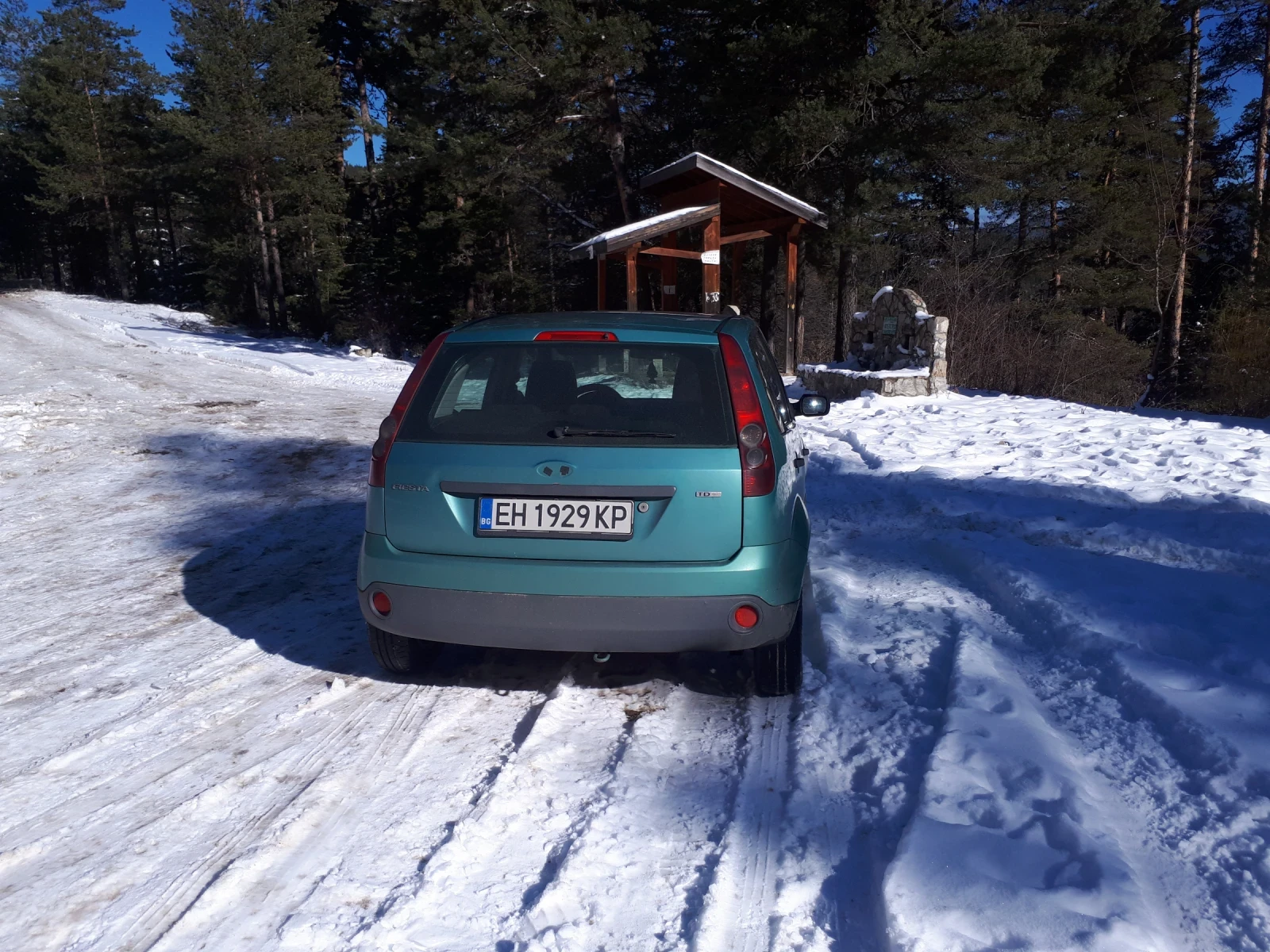 Ford Fiesta, снимка 4 - Автомобили и джипове - 56273879