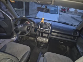 Honda Cr-v 2.0БЕНЗИН-АВТОМАТИК-4Х4-КЛИМА-КОЖА, снимка 16