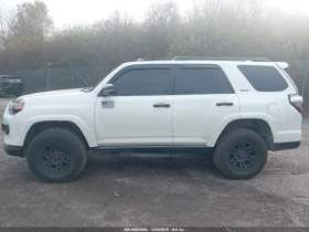 Toyota 4runner LIMITED NIGHTSHADE* * 2 ключа - 22340 € / 43693.24 лв. - 48147880 15