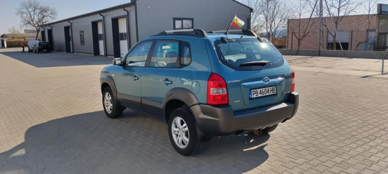 Hyundai Tucson 2.0 140 к.с., снимка 5 - Автомобили и джипове - 49555205