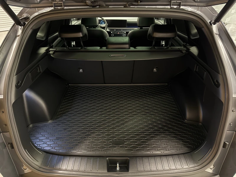 Hyundai Tucson LUXURY 20th ANNIVERSARY Hybrid AWD, снимка 17 - Автомобили и джипове - 53180370