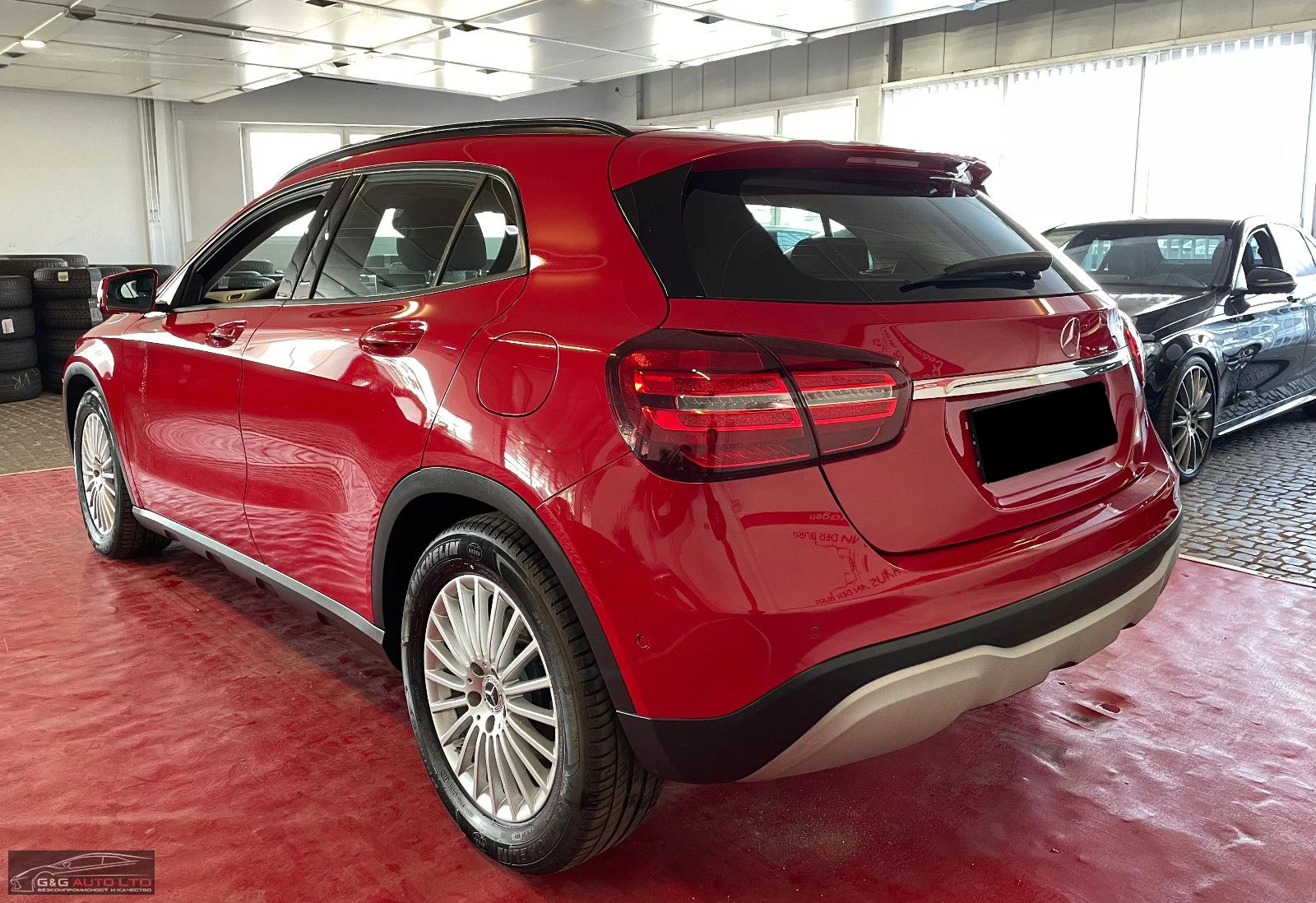 Mercedes-Benz GLA 200 D/4MATIC/136HP/360/MEMO/LED/NAVI/E132 - изображение 4