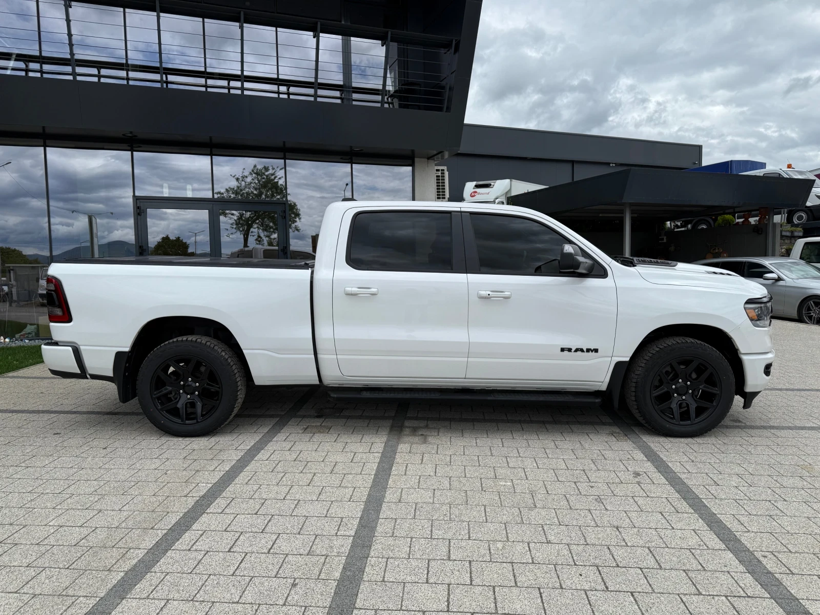 Dodge RAM 1500 5.7HEMI  4x4  - изображение 10