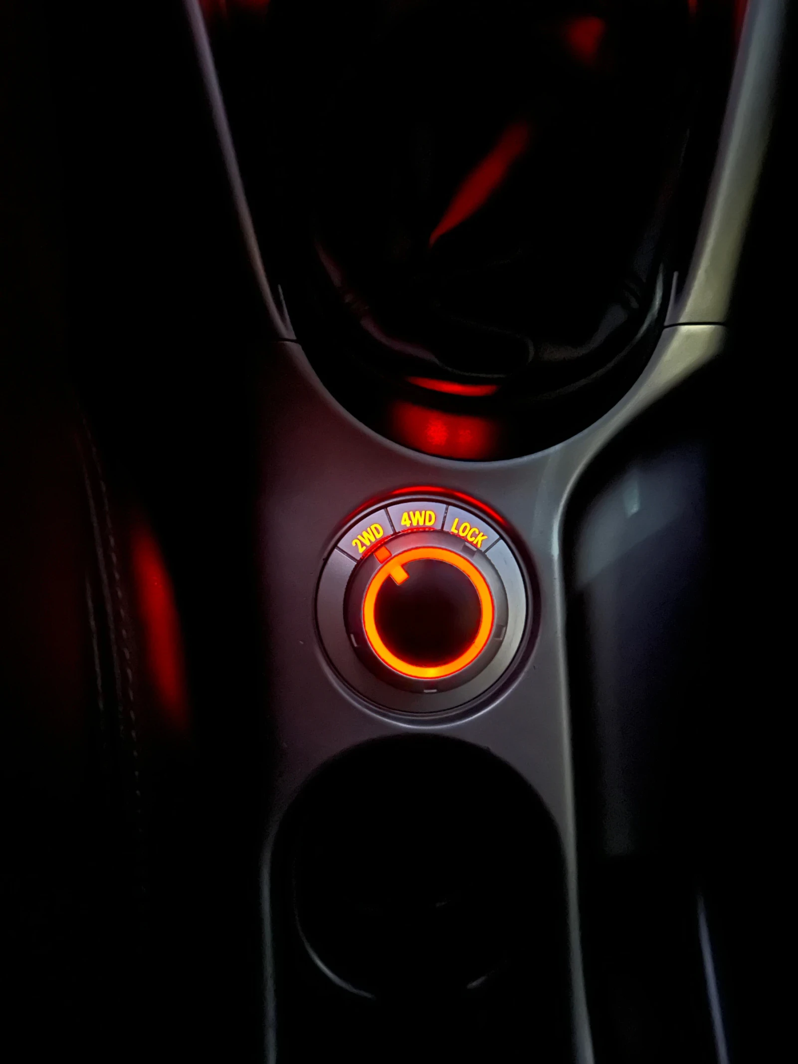 Citroen C-Crosser 2.2 HDI - изображение 7