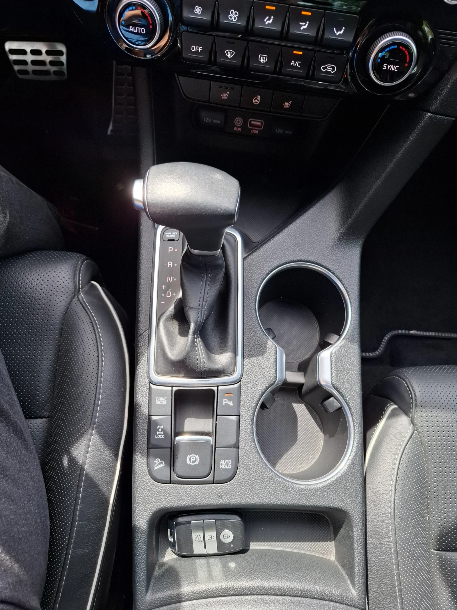 Kia Sportage GT Line - изображение 8
