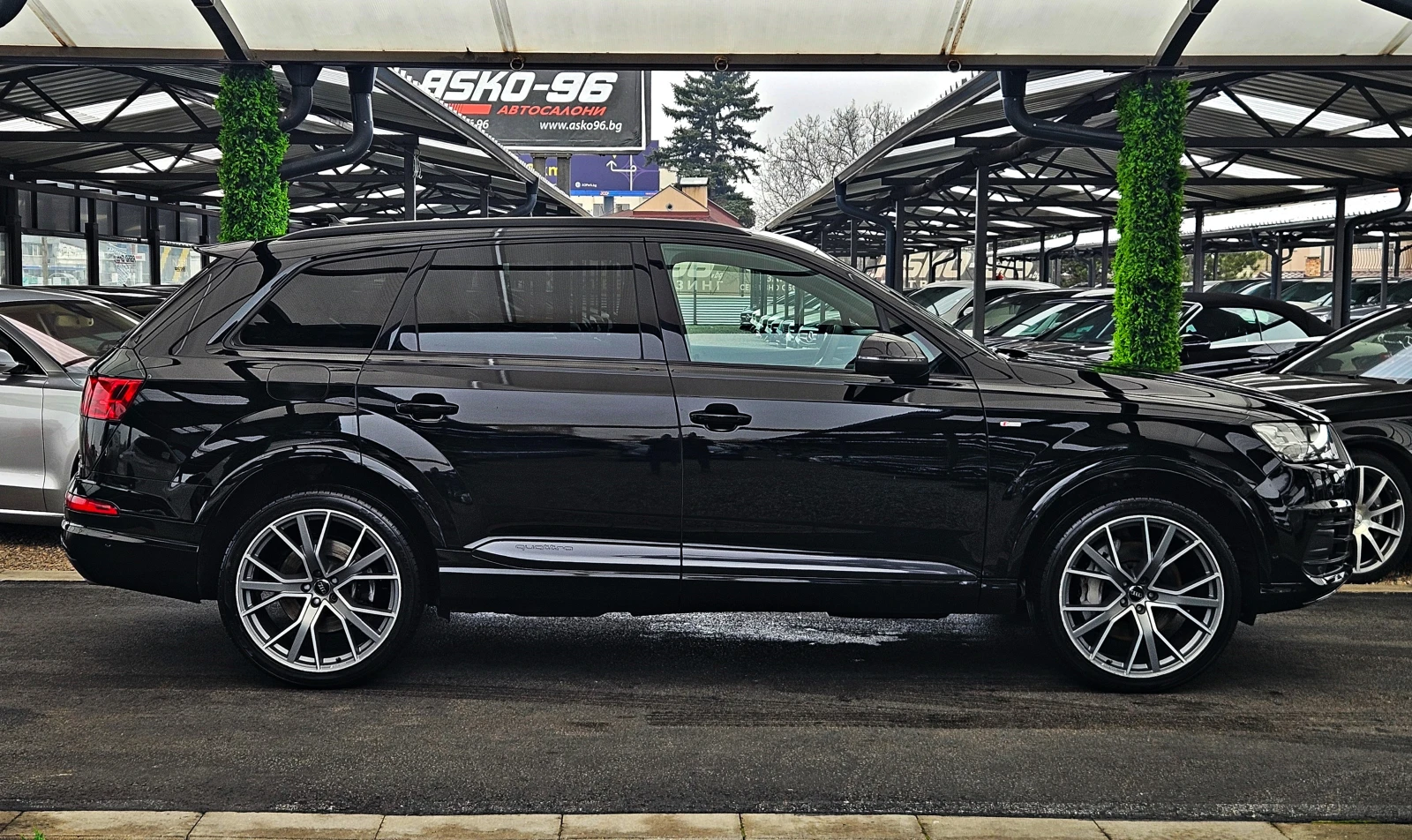 Audi Q7 BLACK EDITION/S-LINE/MATRIX/360CAM/DISTR/BOSE/LIZI - изображение 4