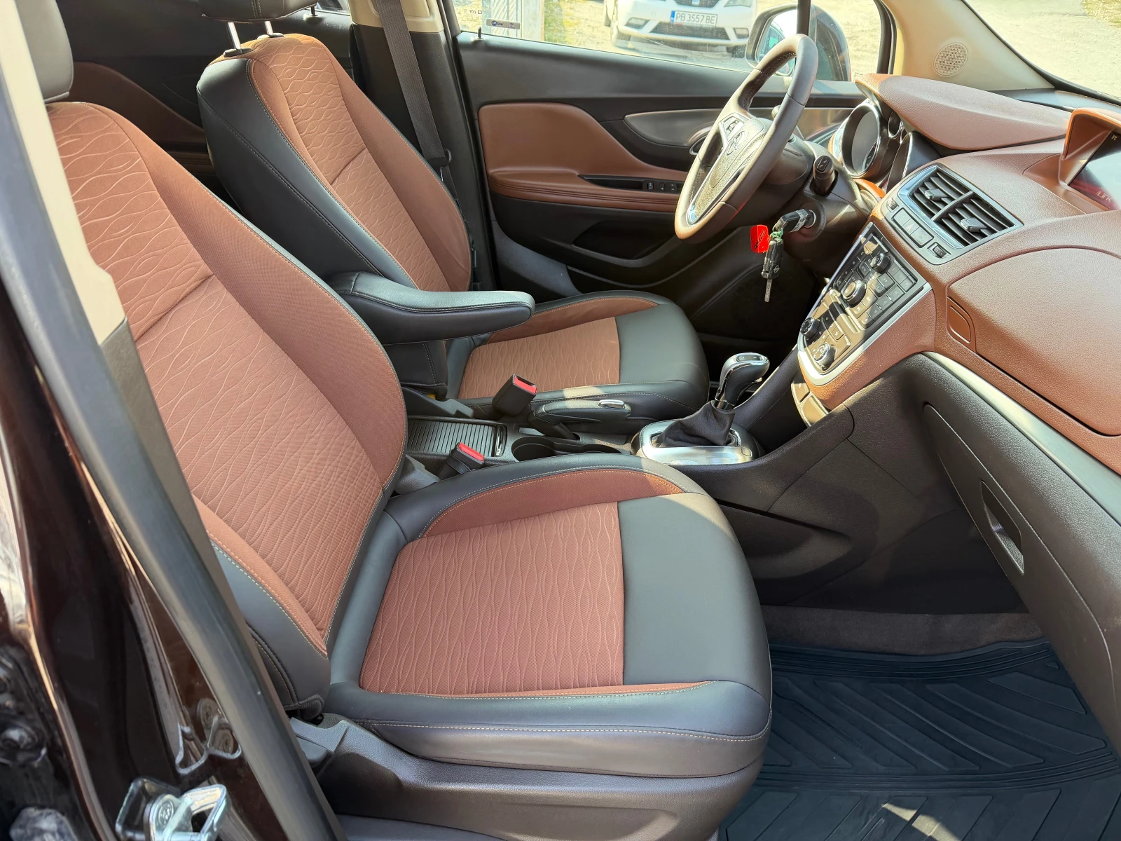 Opel Mokka 1.6 CDTI Cosmo, снимка 12 - Автомобили и джипове - 53707276