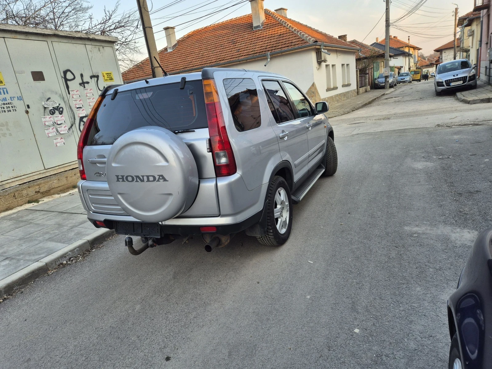 Honda Cr-v 2.0БЕНЗИН-АВТОМАТИК-4Х4-КЛИМА-КОЖА, снимка 4 - Автомобили и джипове - 53756989