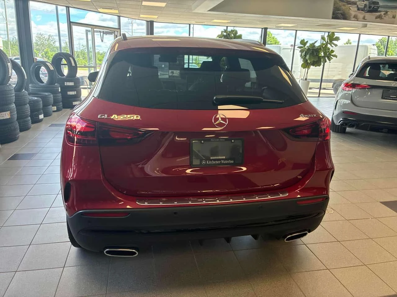 Mercedes-Benz GLA * 250 * CARFAX * ЦЕНА ДО БГ, снимка 4 - Автомобили и джипове - 54983238