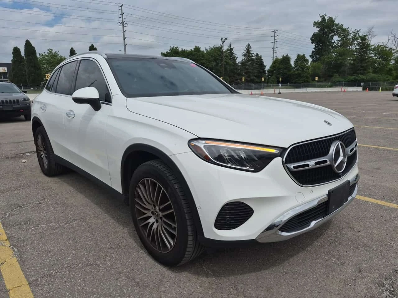 Mercedes-Benz GLC 300 4MATIC/360/ПАНОРАМА/ПОДГРЕВИ, снимка 2 - Автомобили и джипове - 55008432
