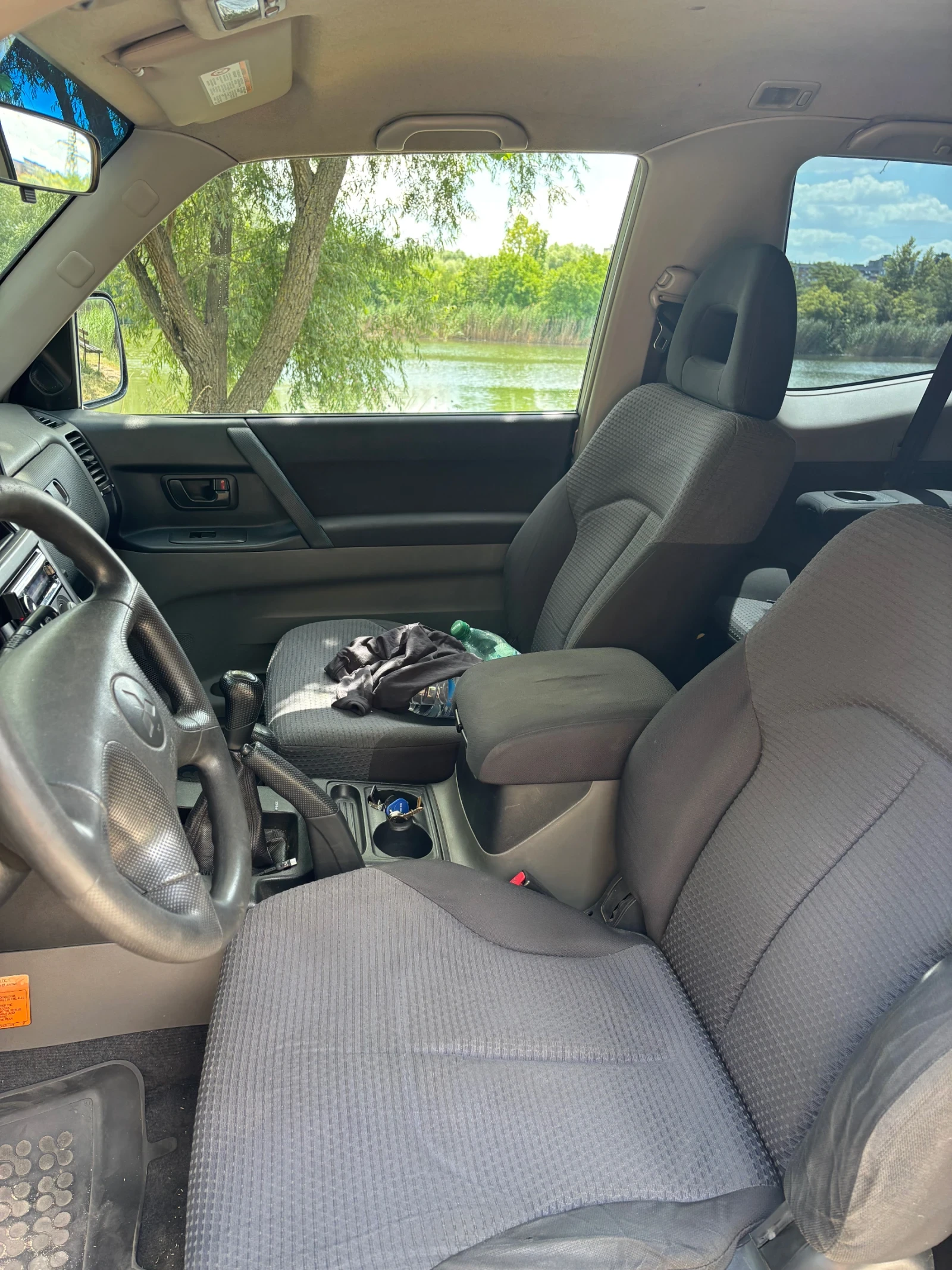 Mitsubishi Pajero 2.0 TDI, снимка 4 - Автомобили и джипове - 55351361