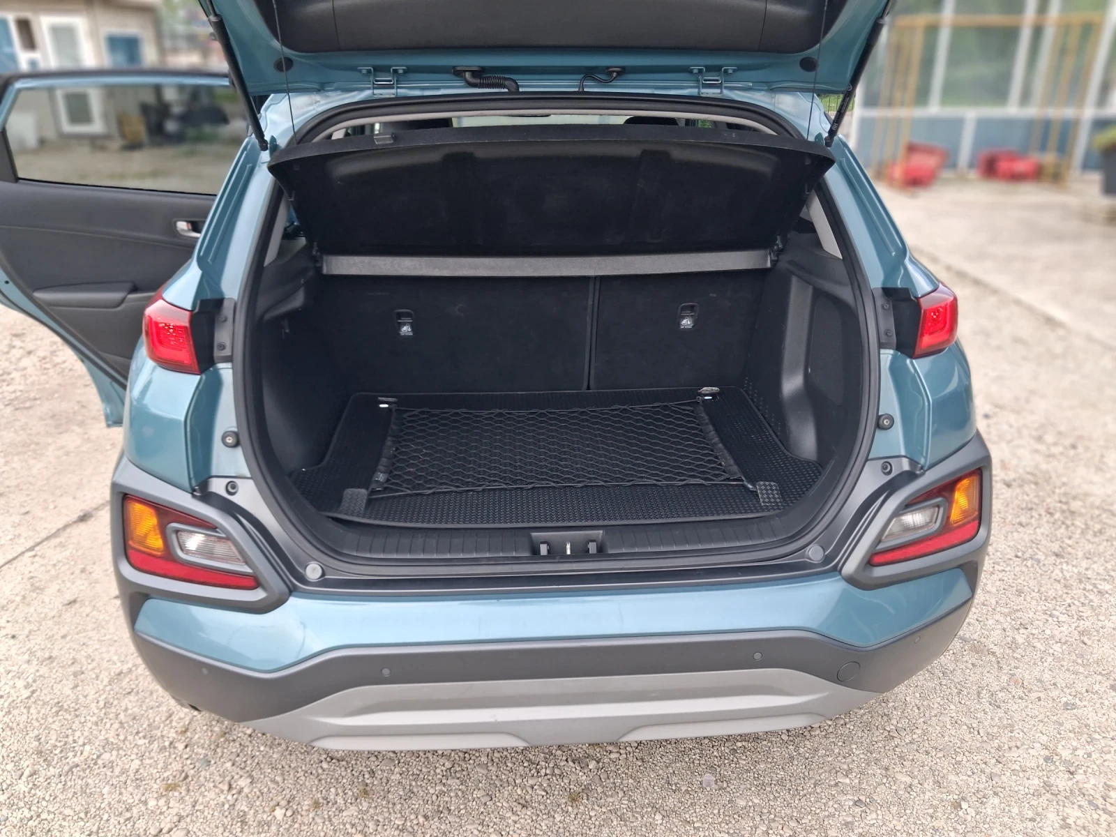 Hyundai Kona 1.6 4x4, снимка 7 - Автомобили и джипове - 55508025