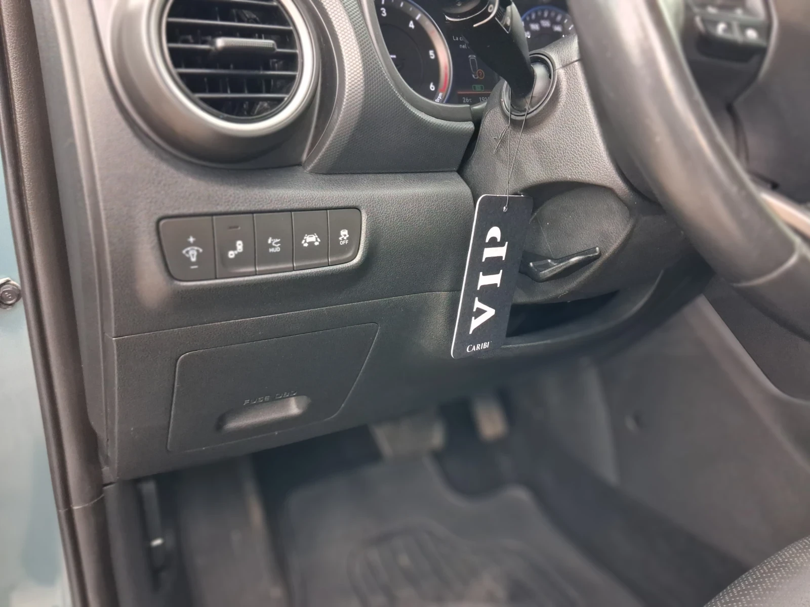 Hyundai Kona 1.6 4x4, снимка 13 - Автомобили и джипове - 55508025
