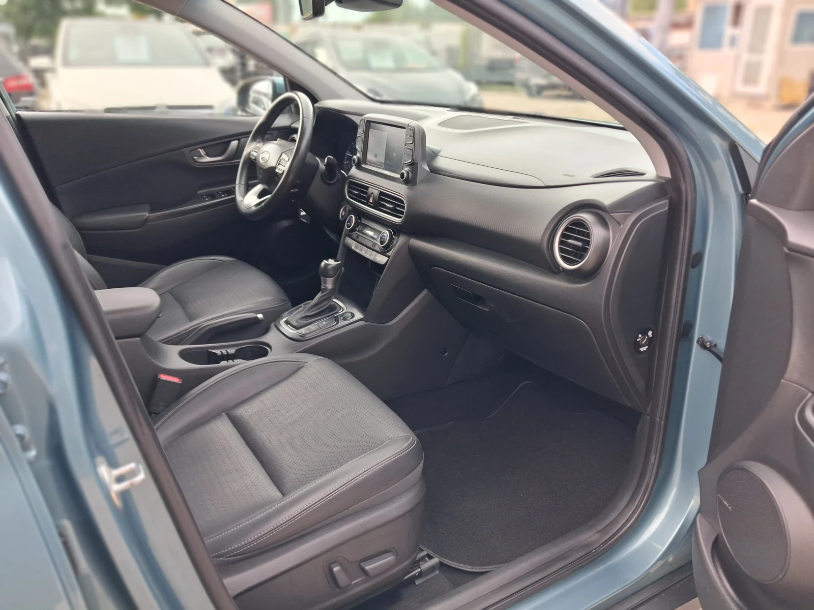 Hyundai Kona 1.6 4x4, снимка 10 - Автомобили и джипове - 55508025
