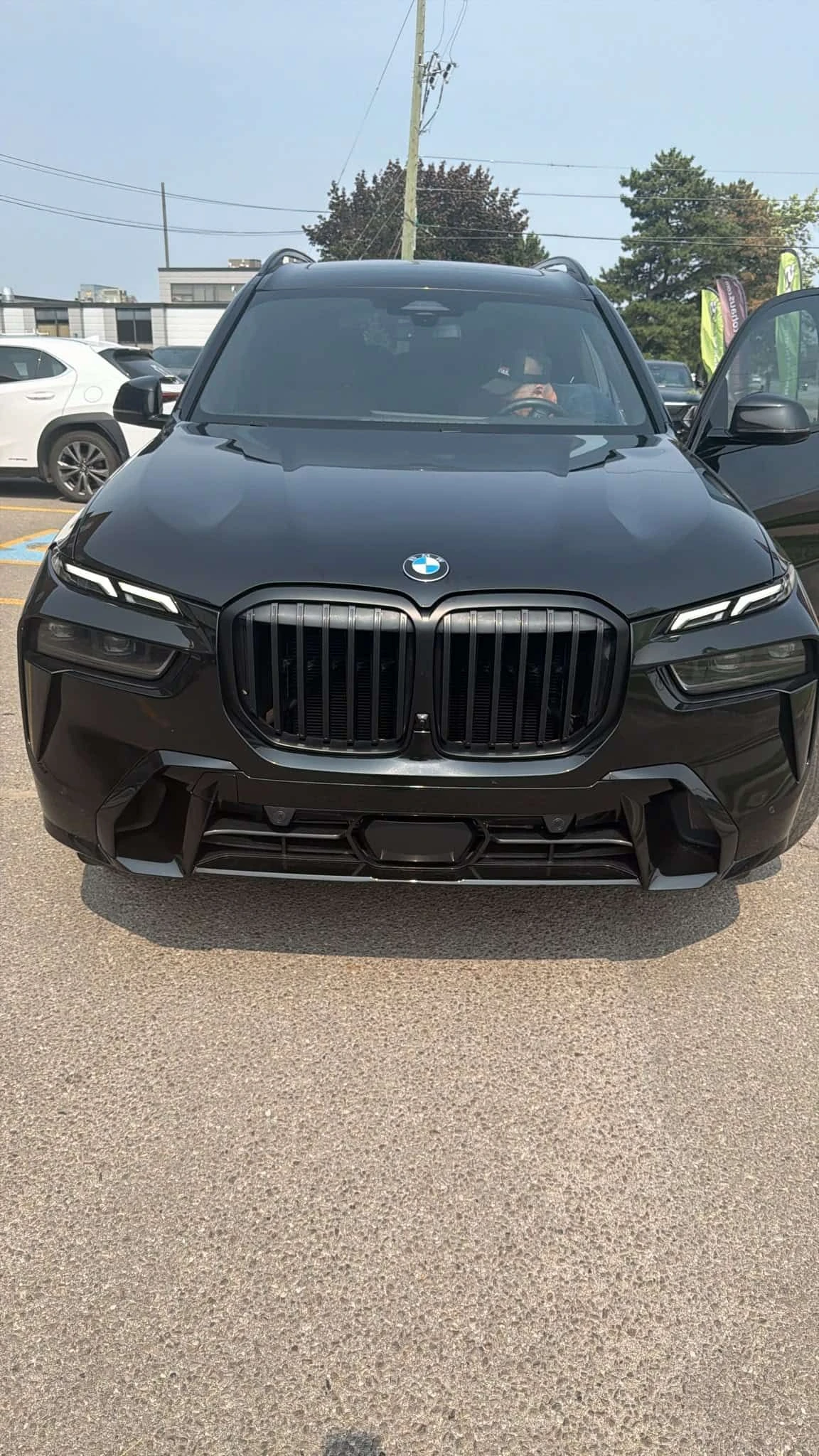 BMW X7 * xDrive40i * ЛИЦЕНЗИРАН ДИЛЪР * CARFAX, снимка 6 - Автомобили и джипове - 55593062