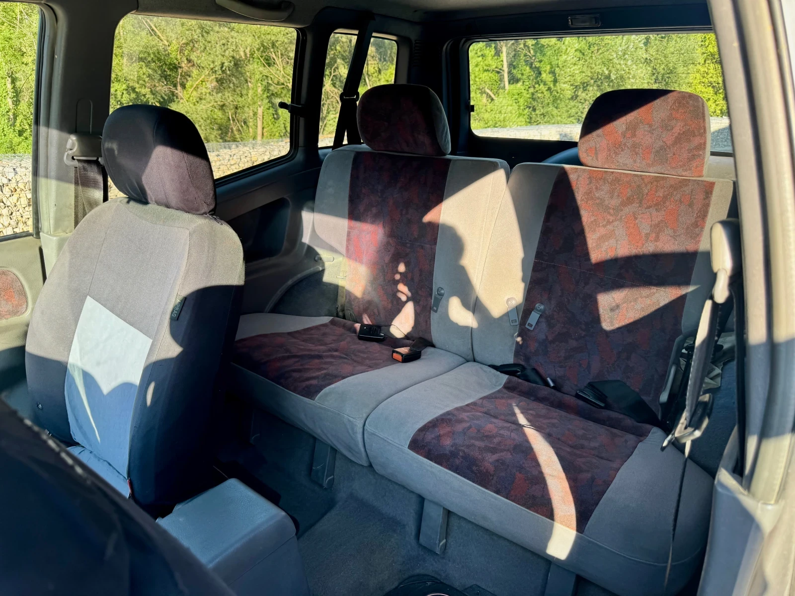 Nissan Terrano 2, 7 tdi механично ГНП, снимка 10 - Автомобили и джипове - 55695317