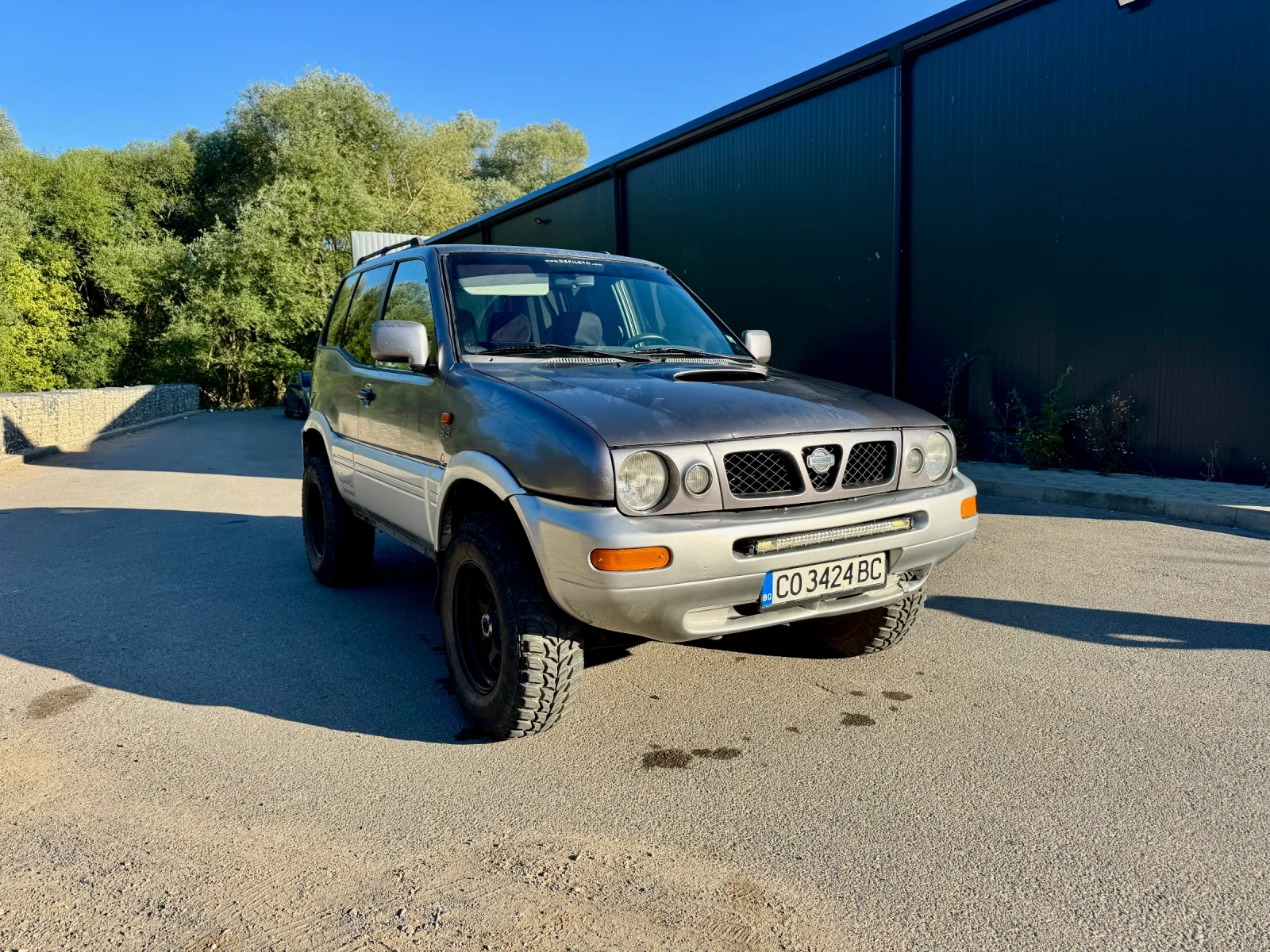 Nissan Terrano 2, 7 tdi механично ГНП, снимка 2 - Автомобили и джипове - 55695317