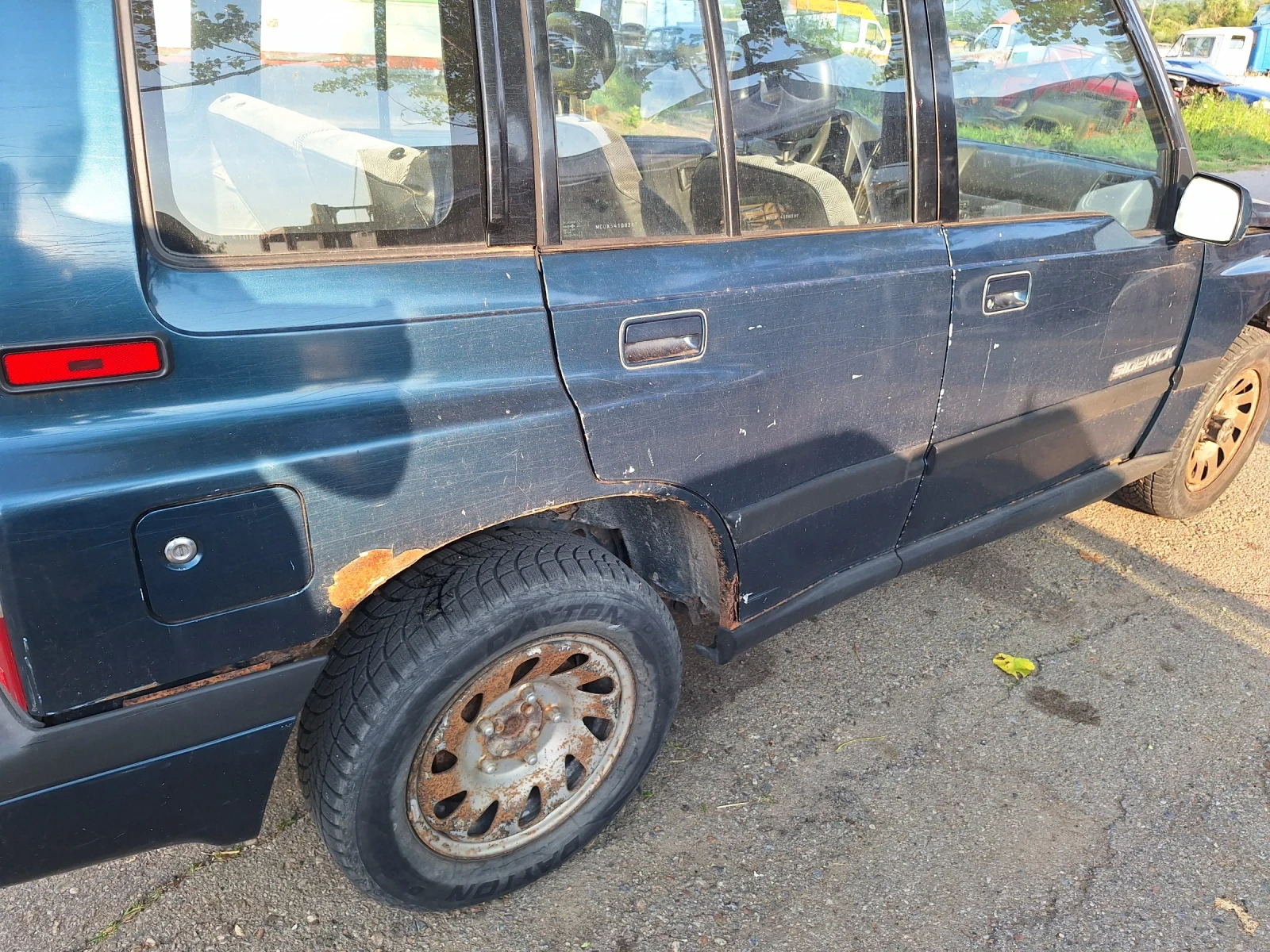 Suzuki Vitara Дълга база 1.6 бензин , снимка 4 - Автомобили и джипове - 55848423