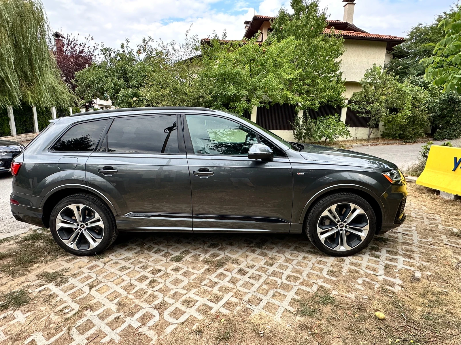 Audi Q7, снимка 5 - Автомобили и джипове - 56075994