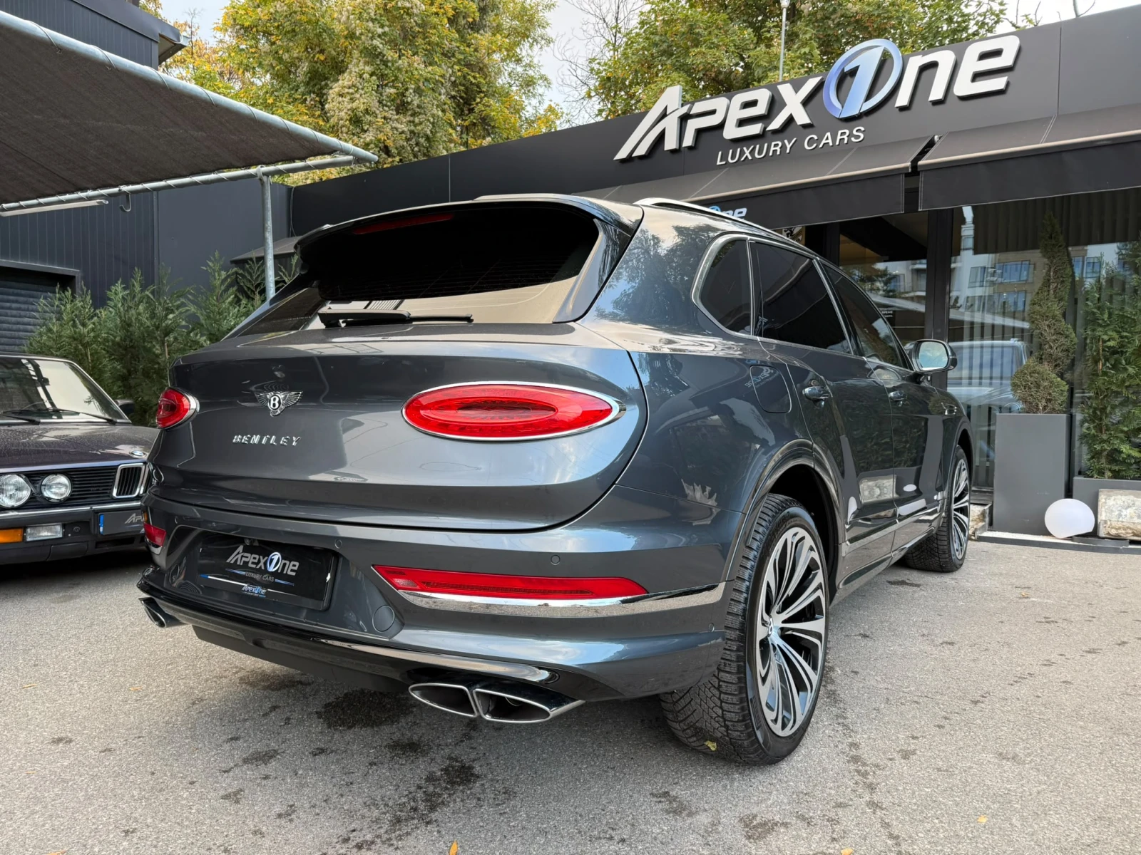 Bentley Bentayga MULLINER/NAOMI/360, снимка 6 - Автомобили и джипове - 56683369