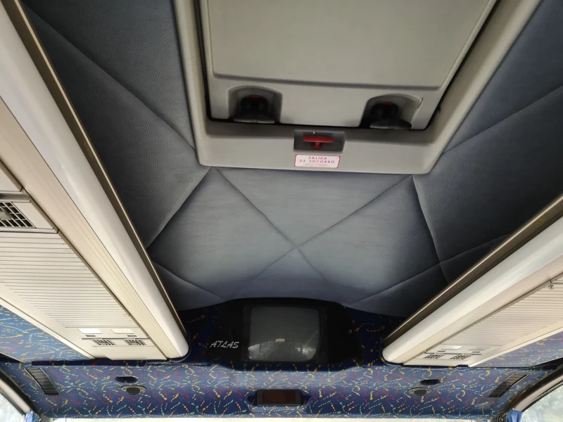 Renault R, снимка 10 - Бусове и автобуси - 51741340