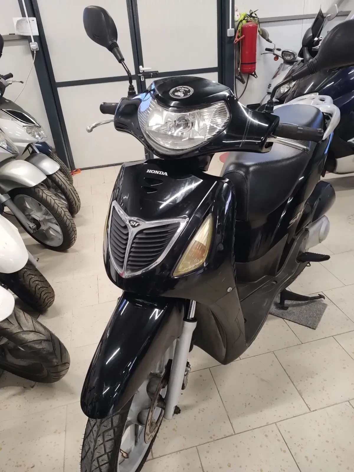 Honda Sh 150 - изображение 5